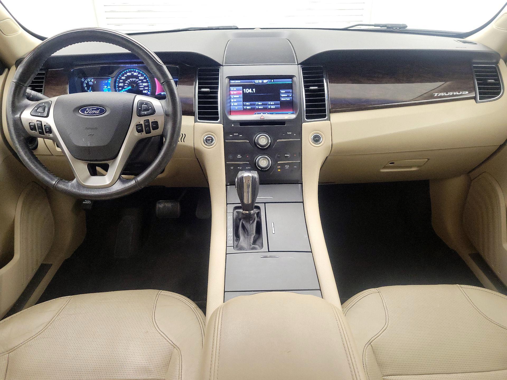 Thumbnail: 2014 Ford Taurus - 9