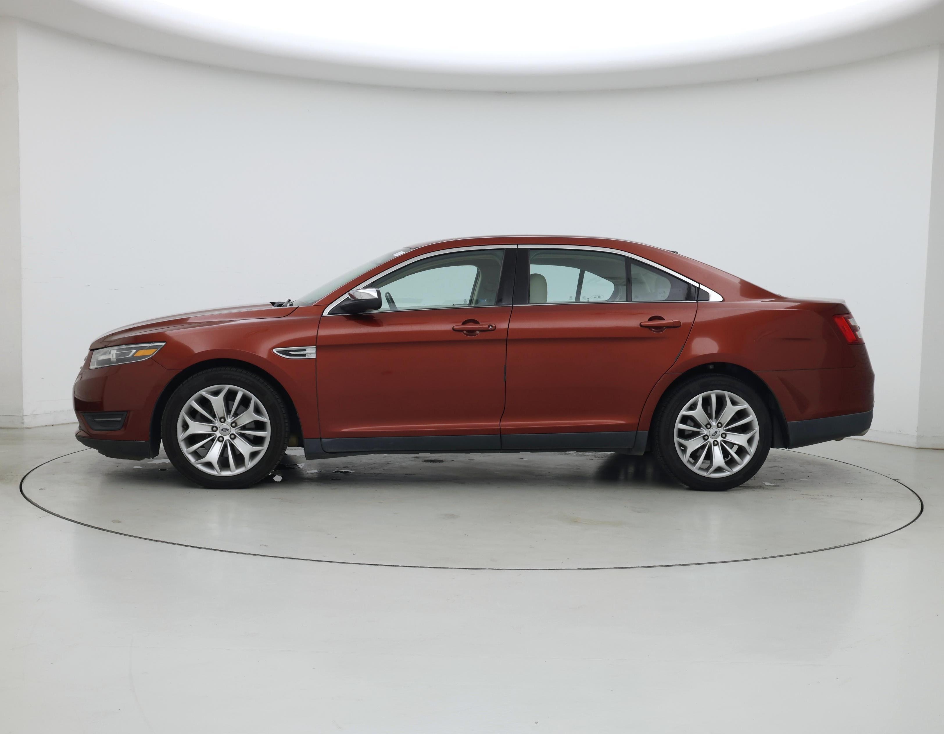 Thumbnail: 2014 Ford Taurus - 3