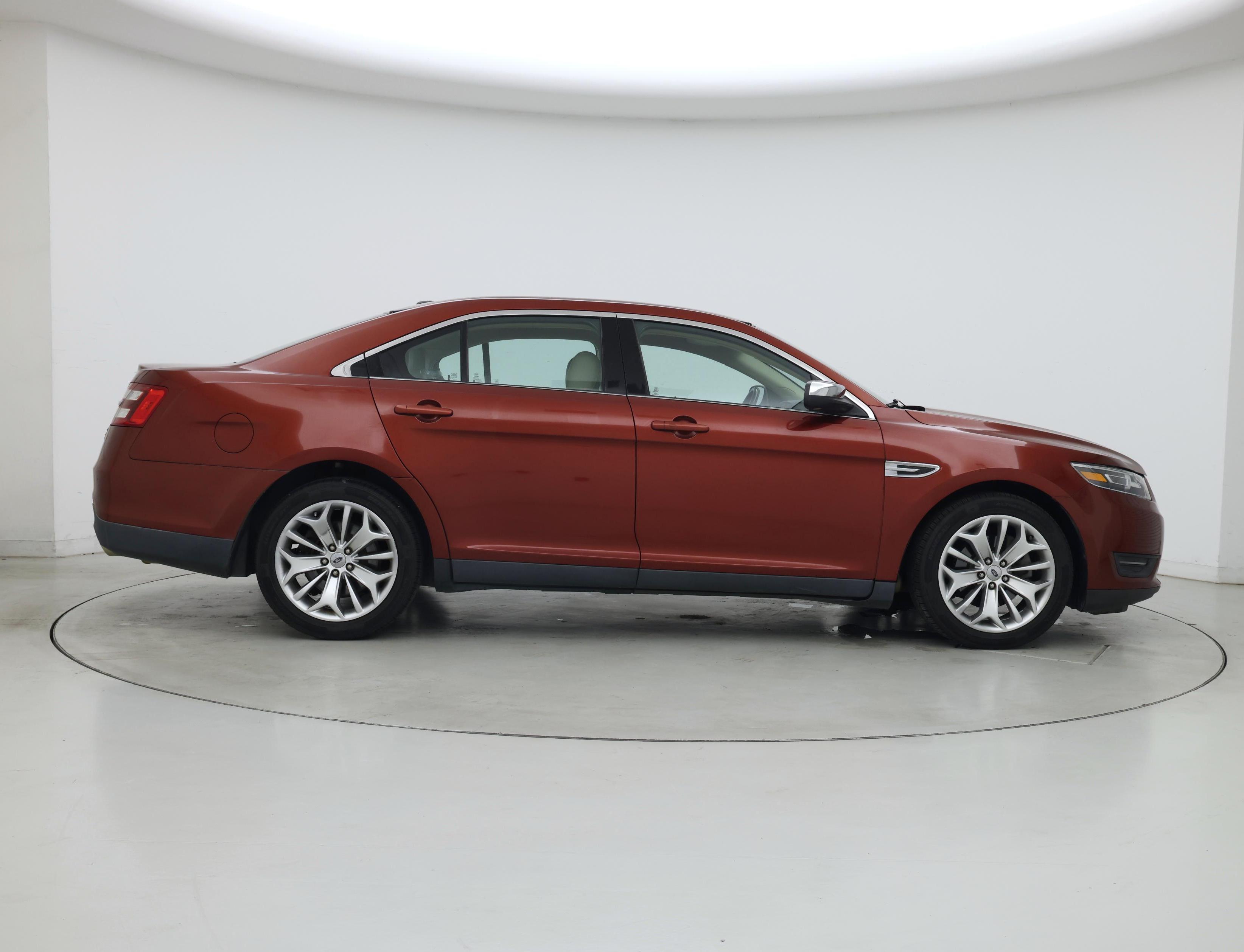 Thumbnail: 2014 Ford Taurus - 7