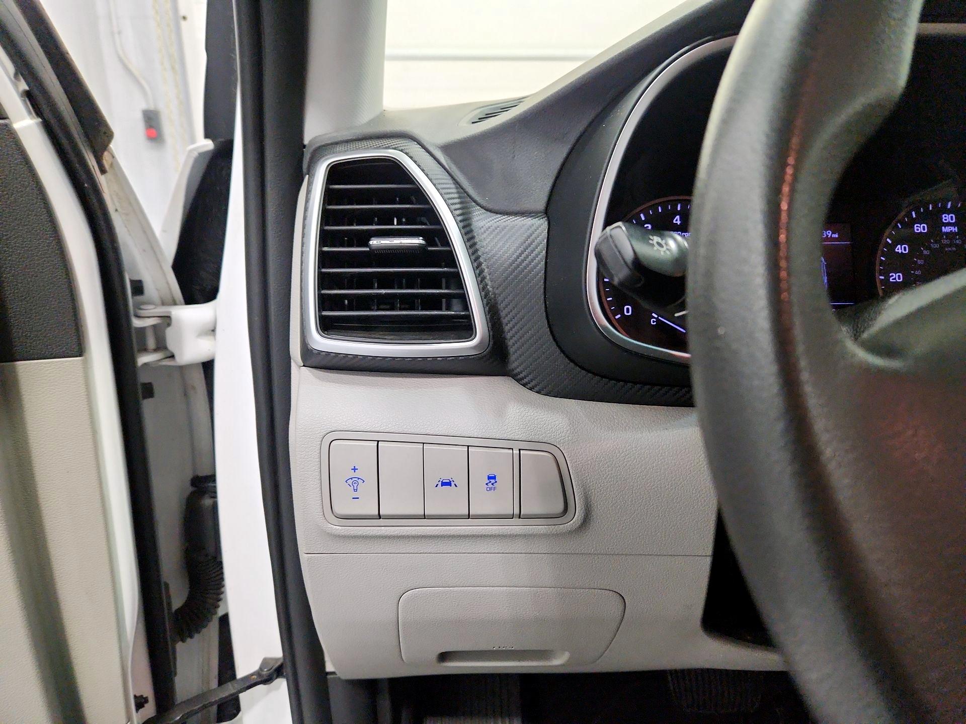 Thumbnail: 2020 Hyundai Tucson - 13