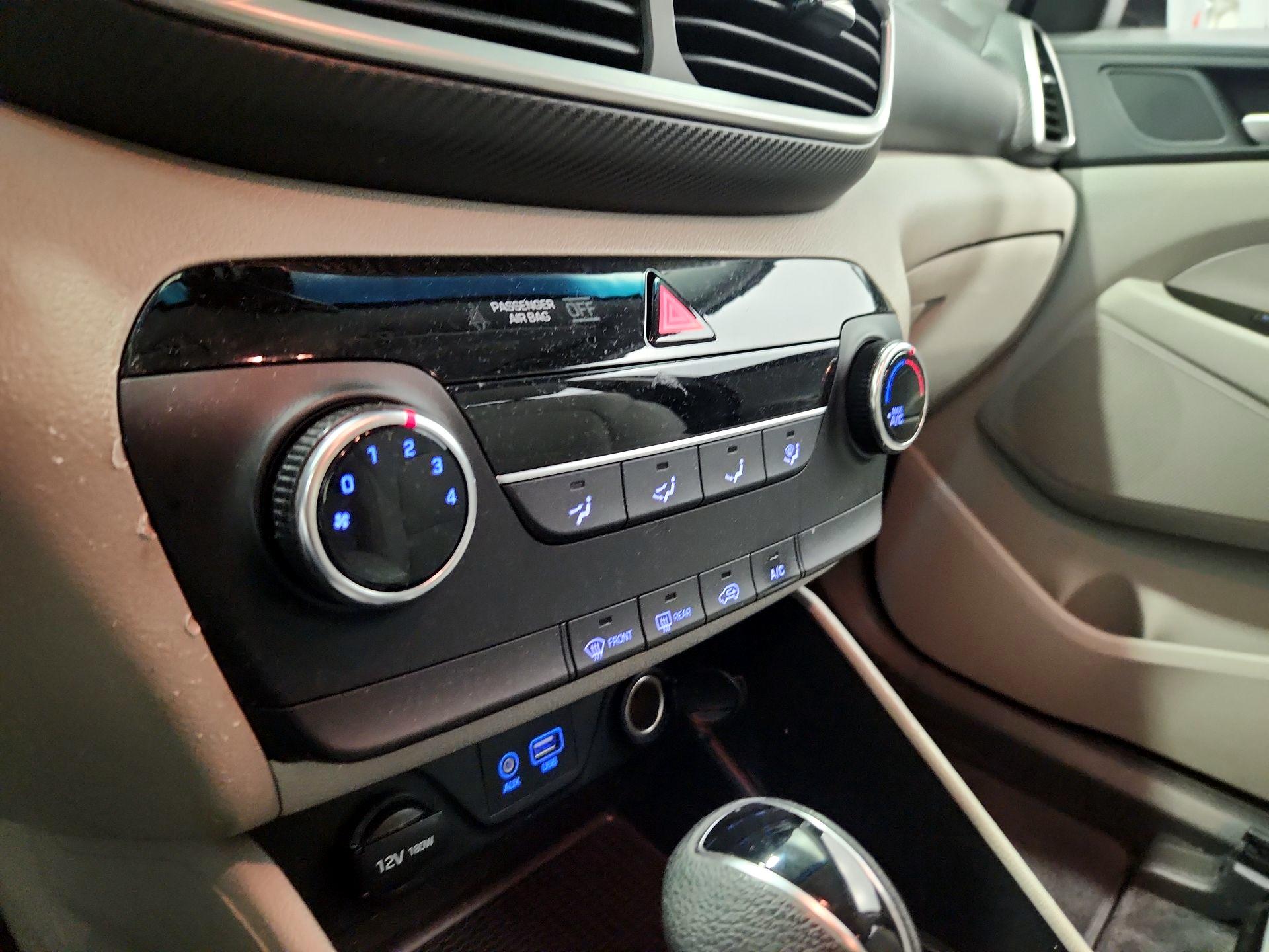 Thumbnail: 2020 Hyundai Tucson - 16