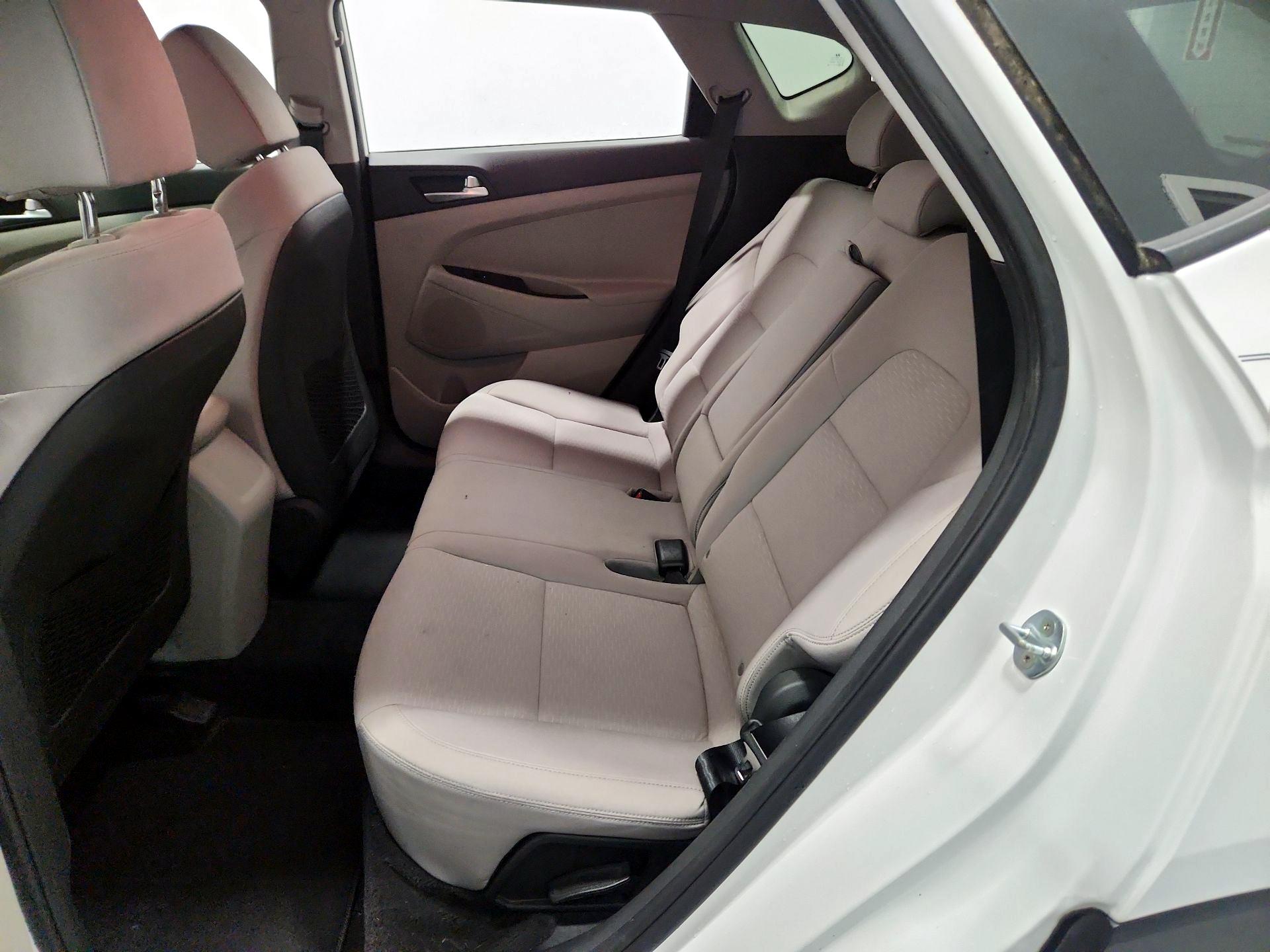 Thumbnail: 2020 Hyundai Tucson - 19