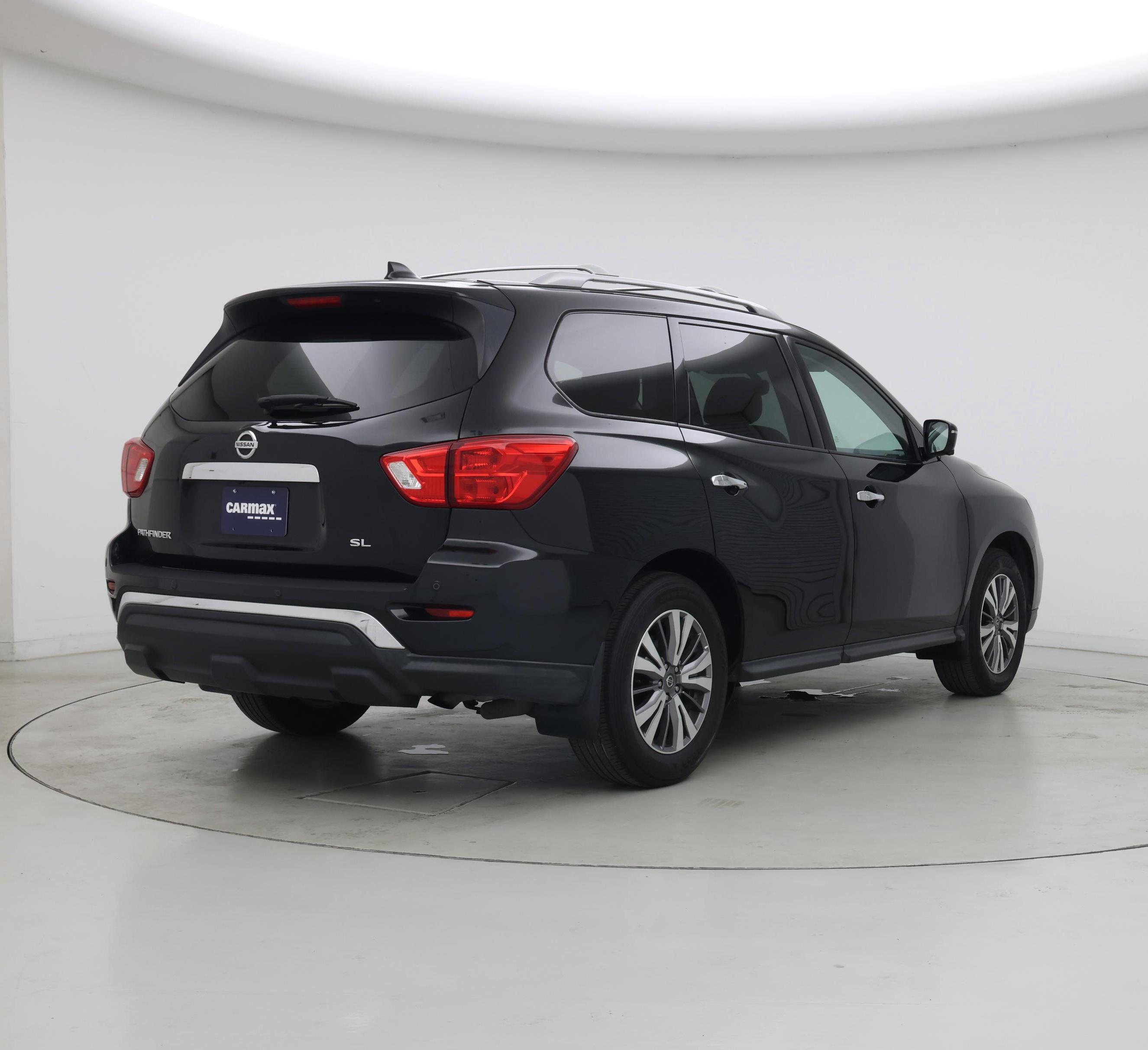 Thumbnail: 2020 Nissan Pathfinder - 8