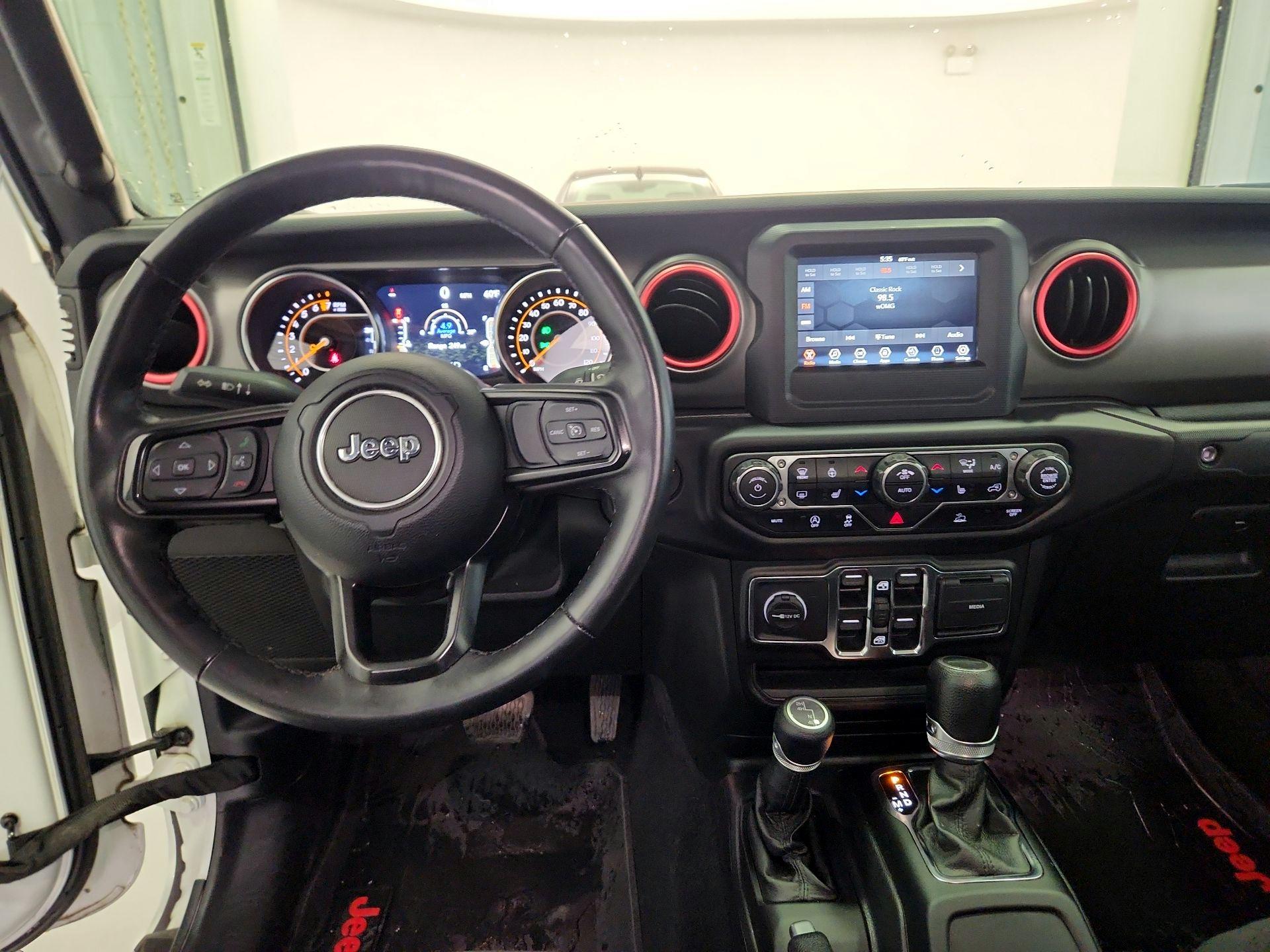 Thumbnail: 2021 Jeep Gladiator - 9