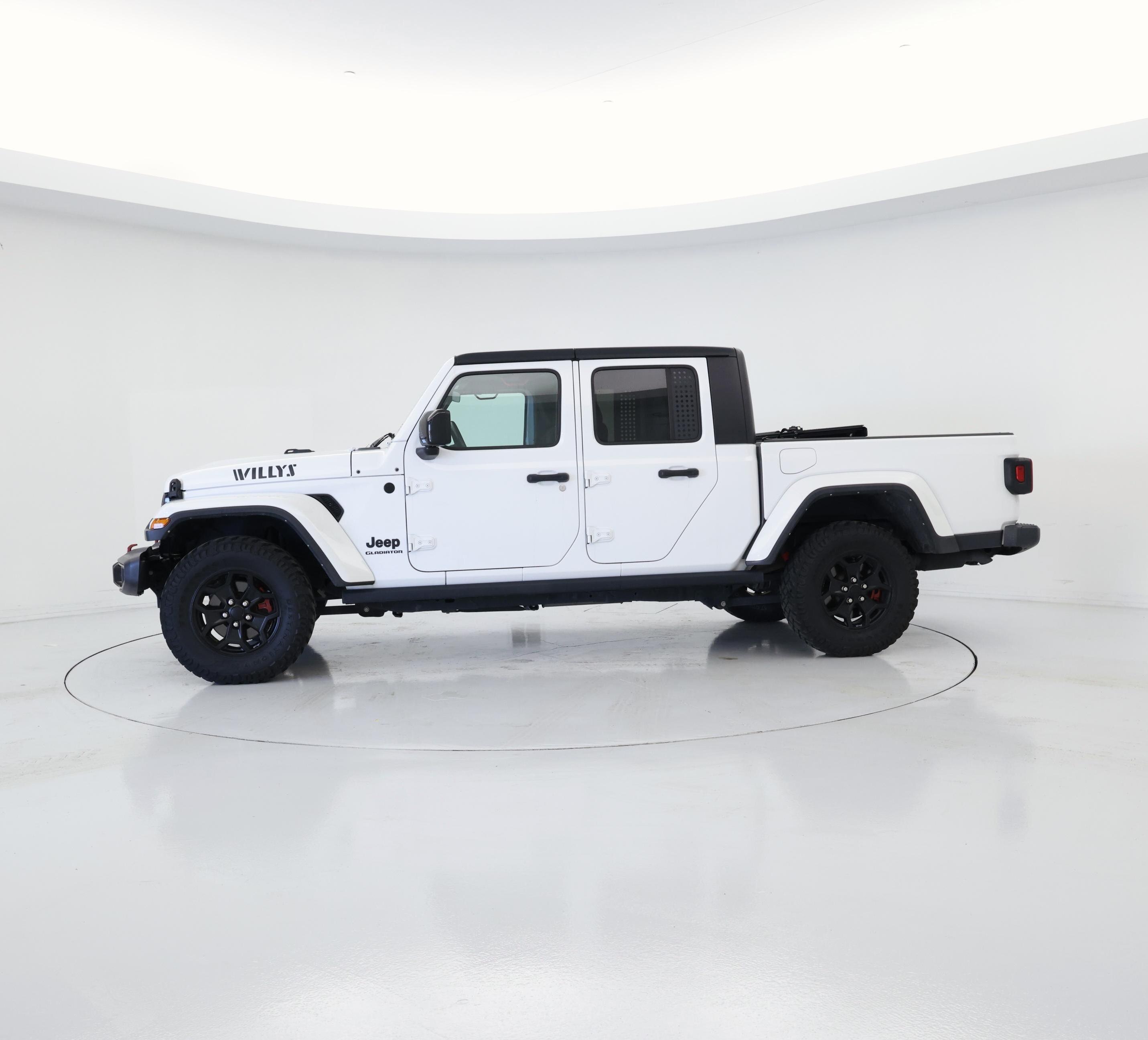 Thumbnail: 2021 Jeep Gladiator - 3