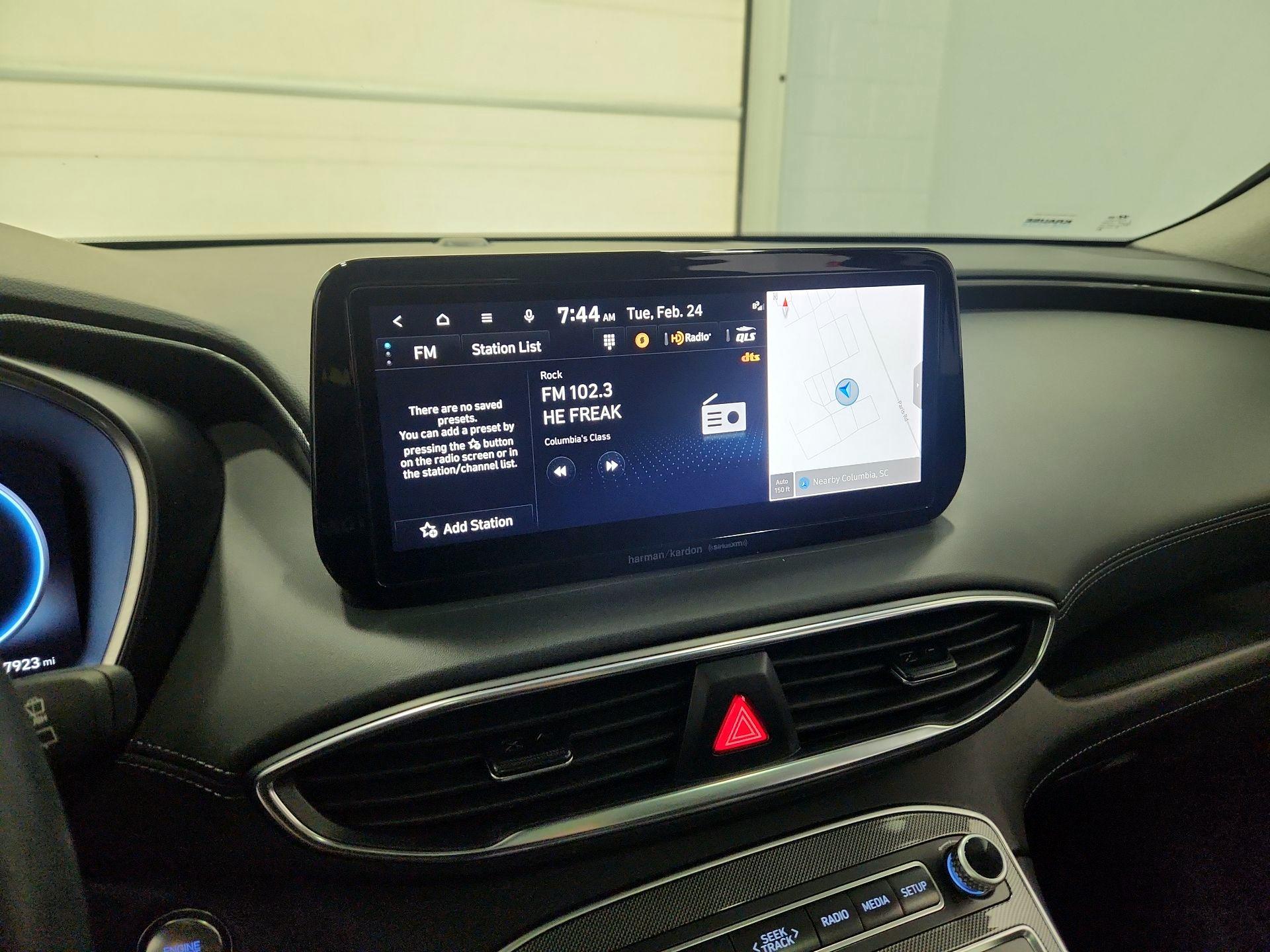 Thumbnail: 2023 Hyundai Santa Fe - 16