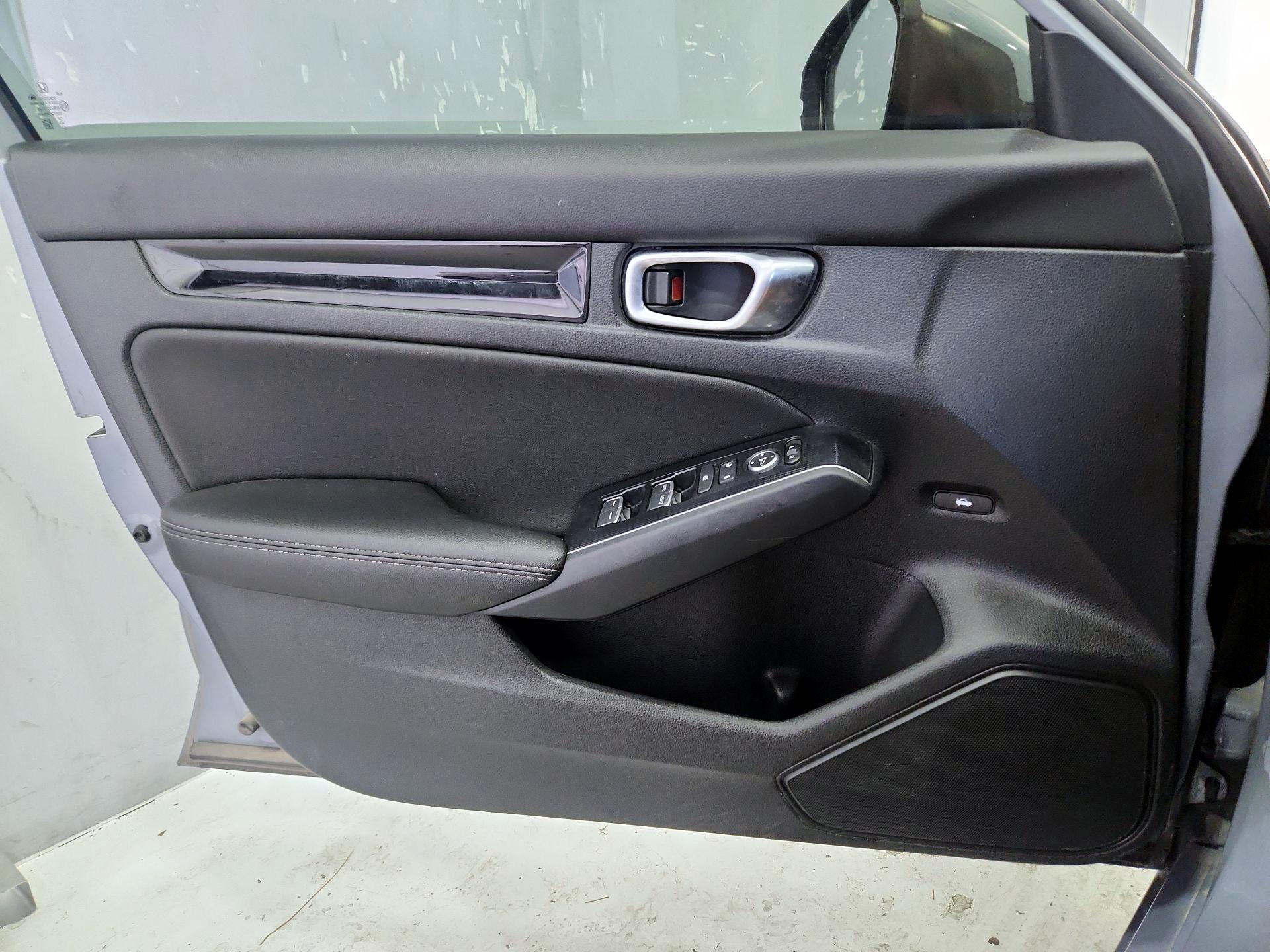 Thumbnail: 2024 Honda Civic - 12