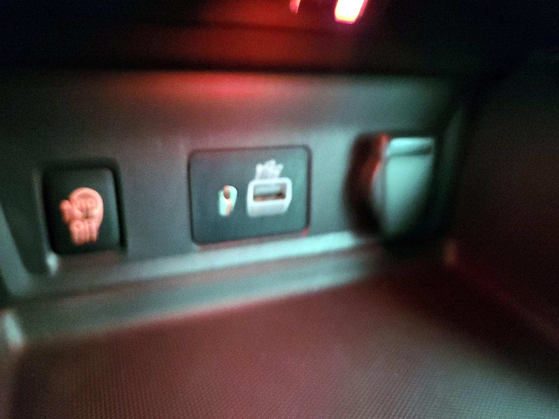 Thumbnail: 2024 Nissan Sentra - 18