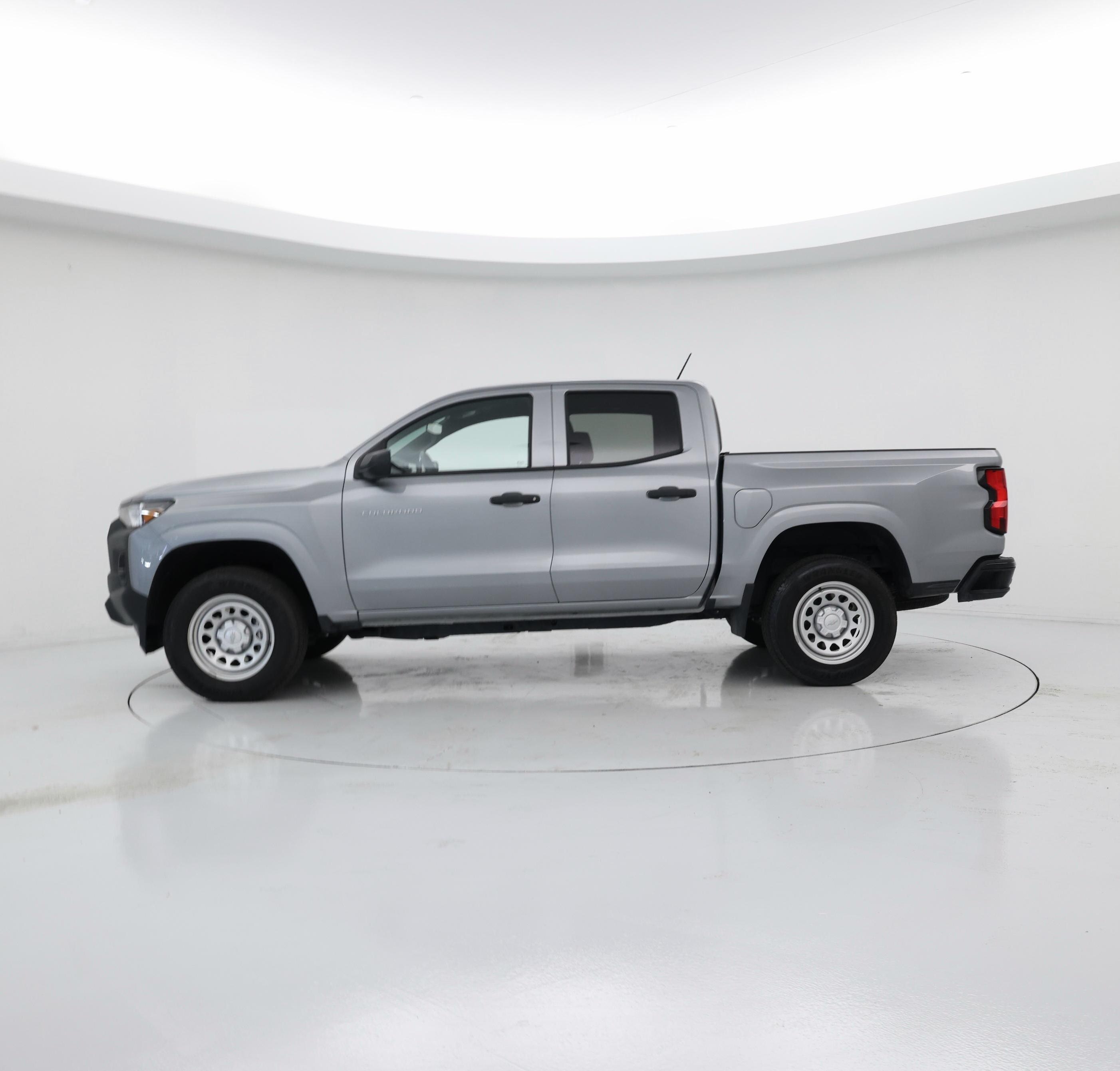 Thumbnail: 2025 Chevrolet Colorado - 3