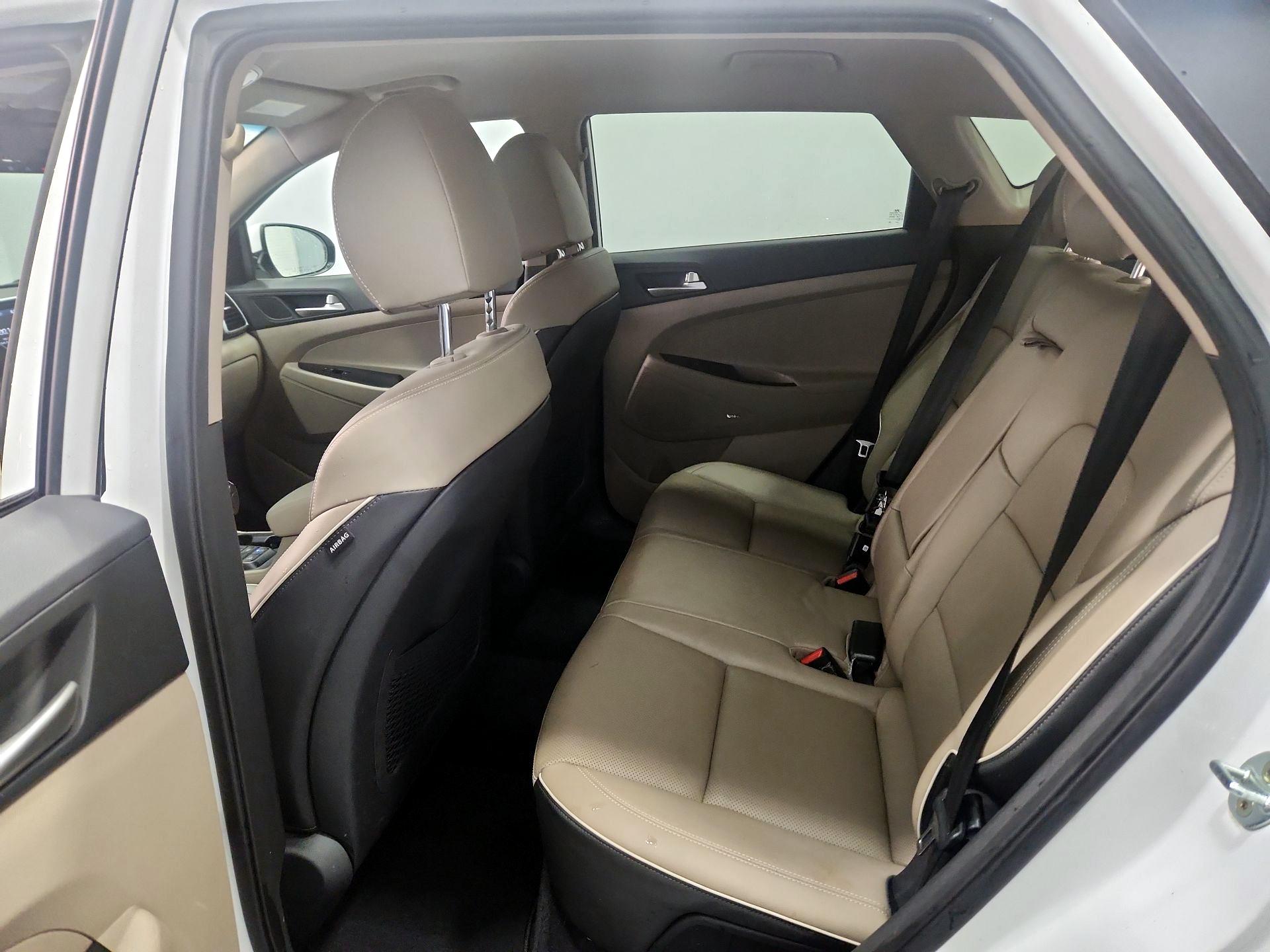 Thumbnail: 2021 Hyundai Tucson - 19