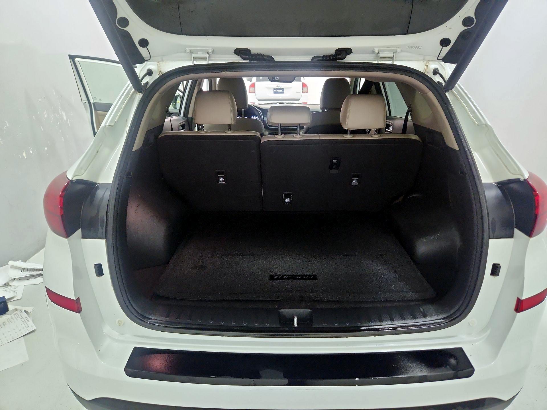 Thumbnail: 2021 Hyundai Tucson - 20