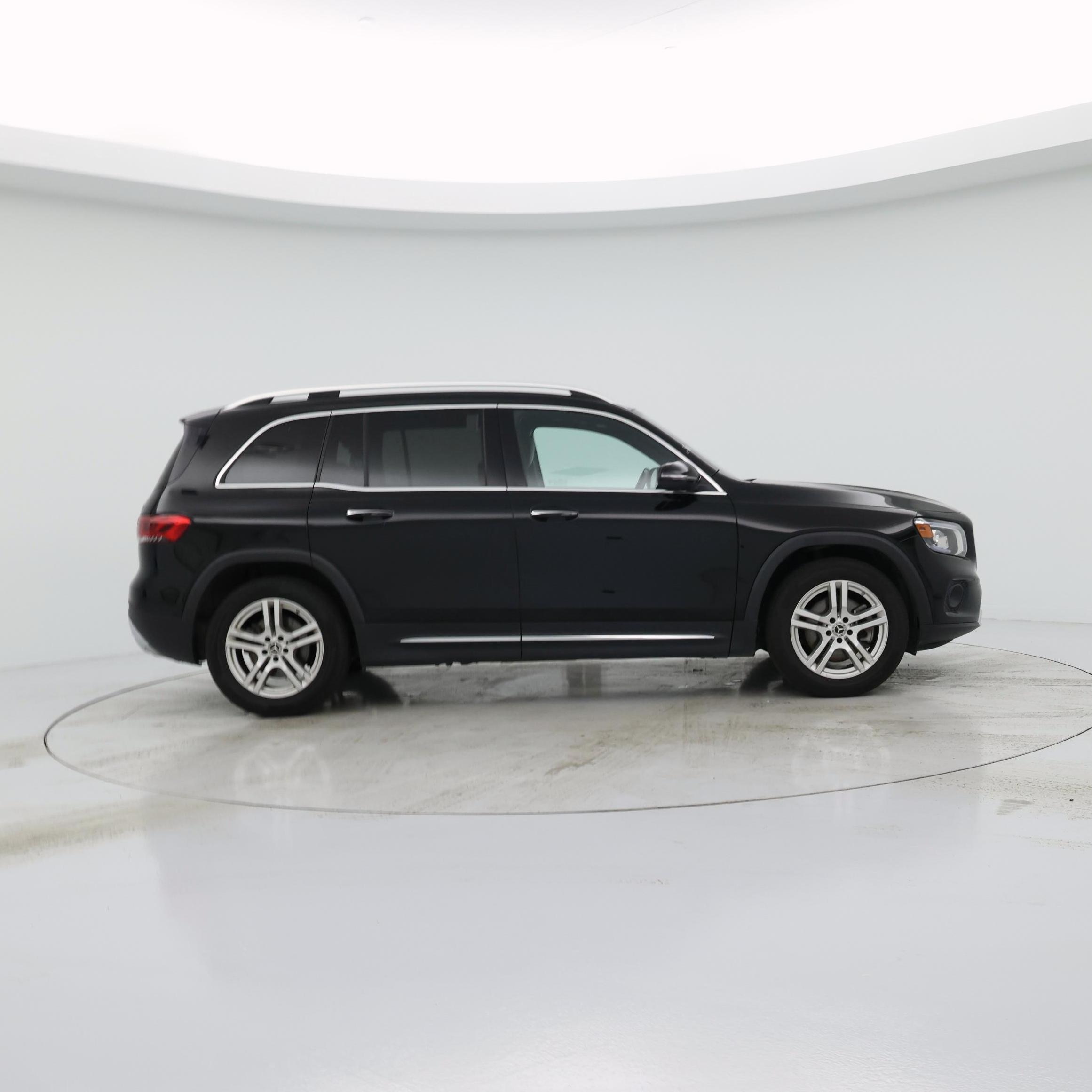 Thumbnail: 2020 Mercedes-Benz GLB - 7
