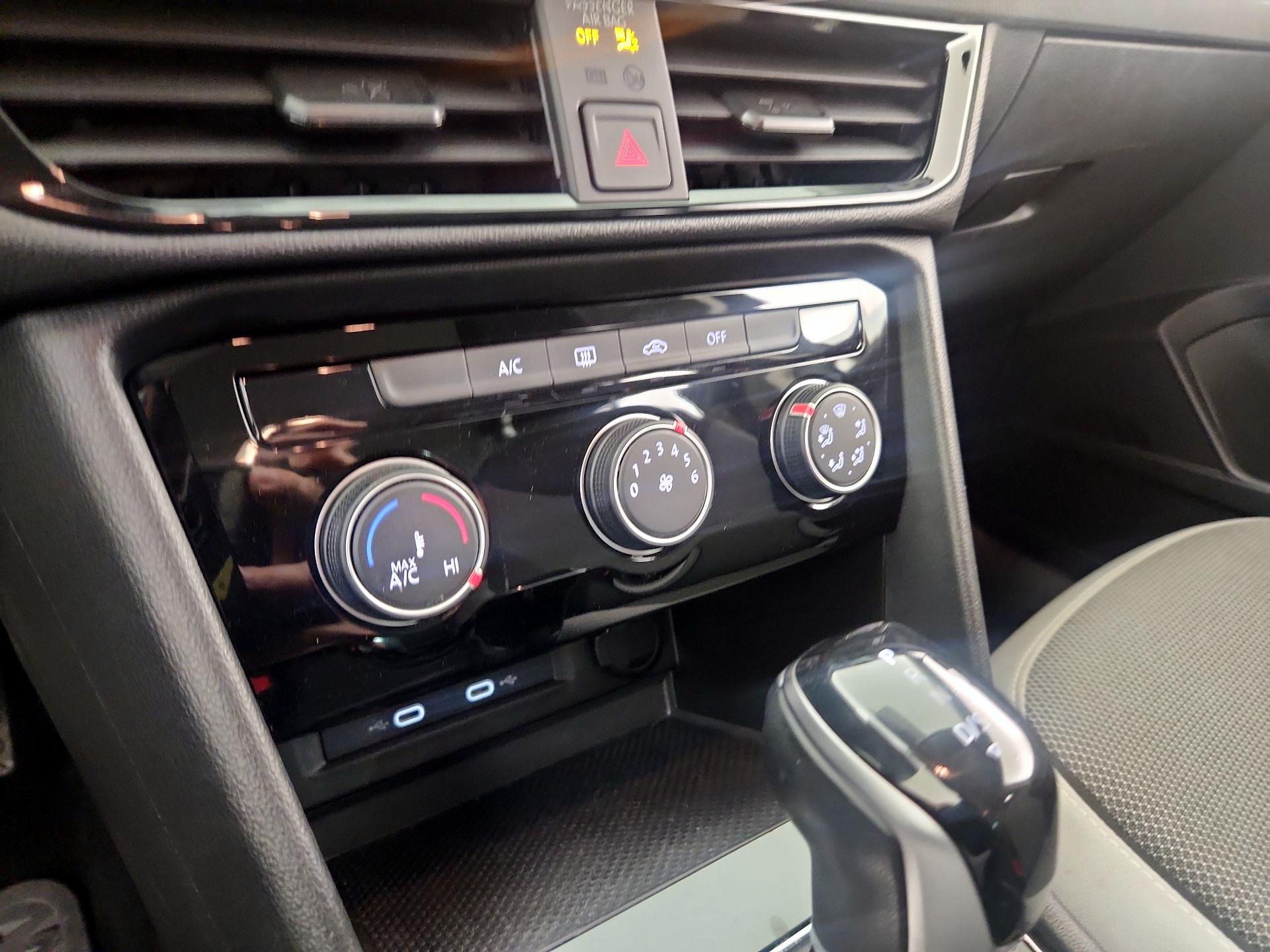 Thumbnail: 2023 Volkswagen Taos - 16