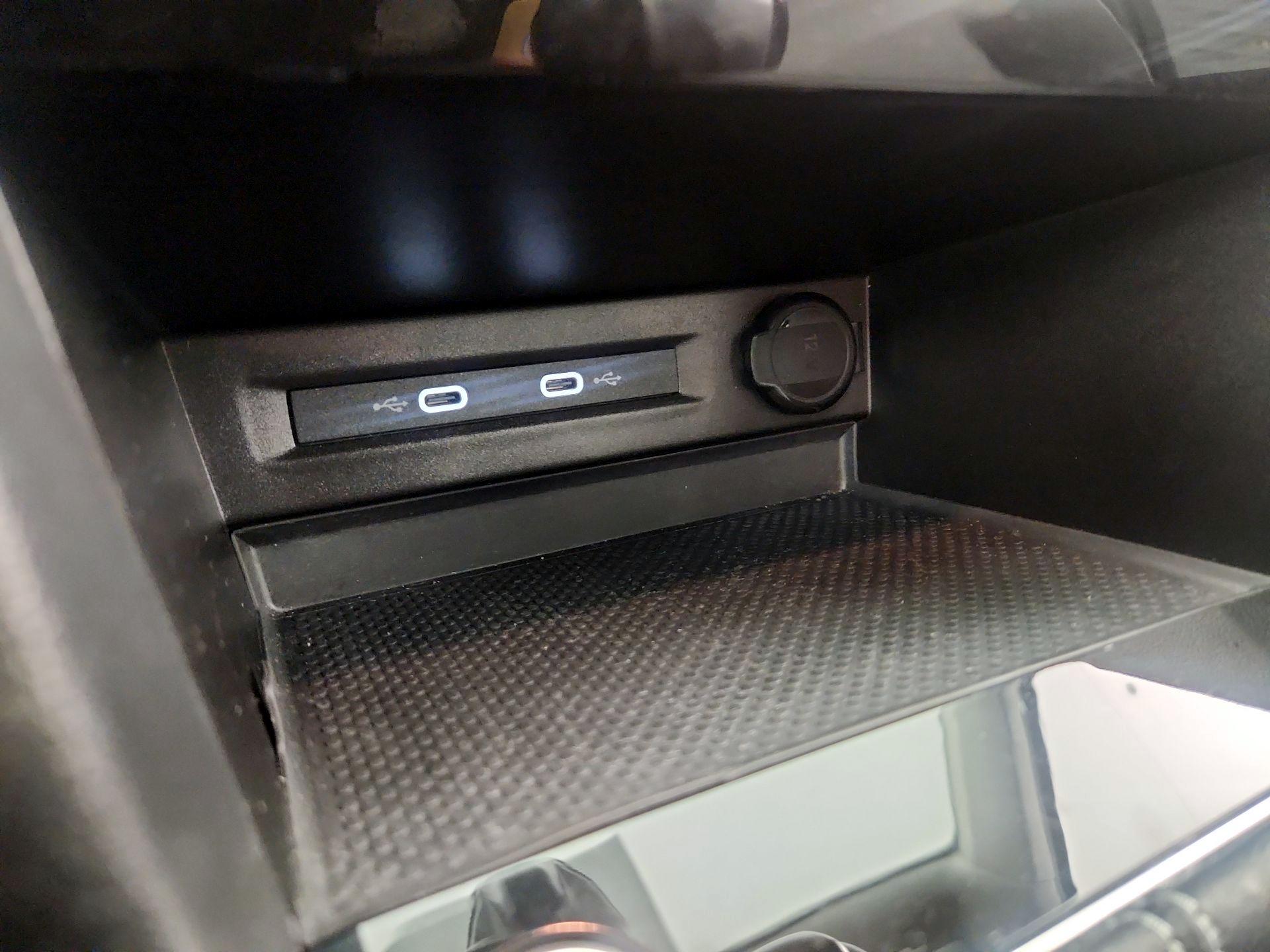 Thumbnail: 2023 Volkswagen Taos - 18