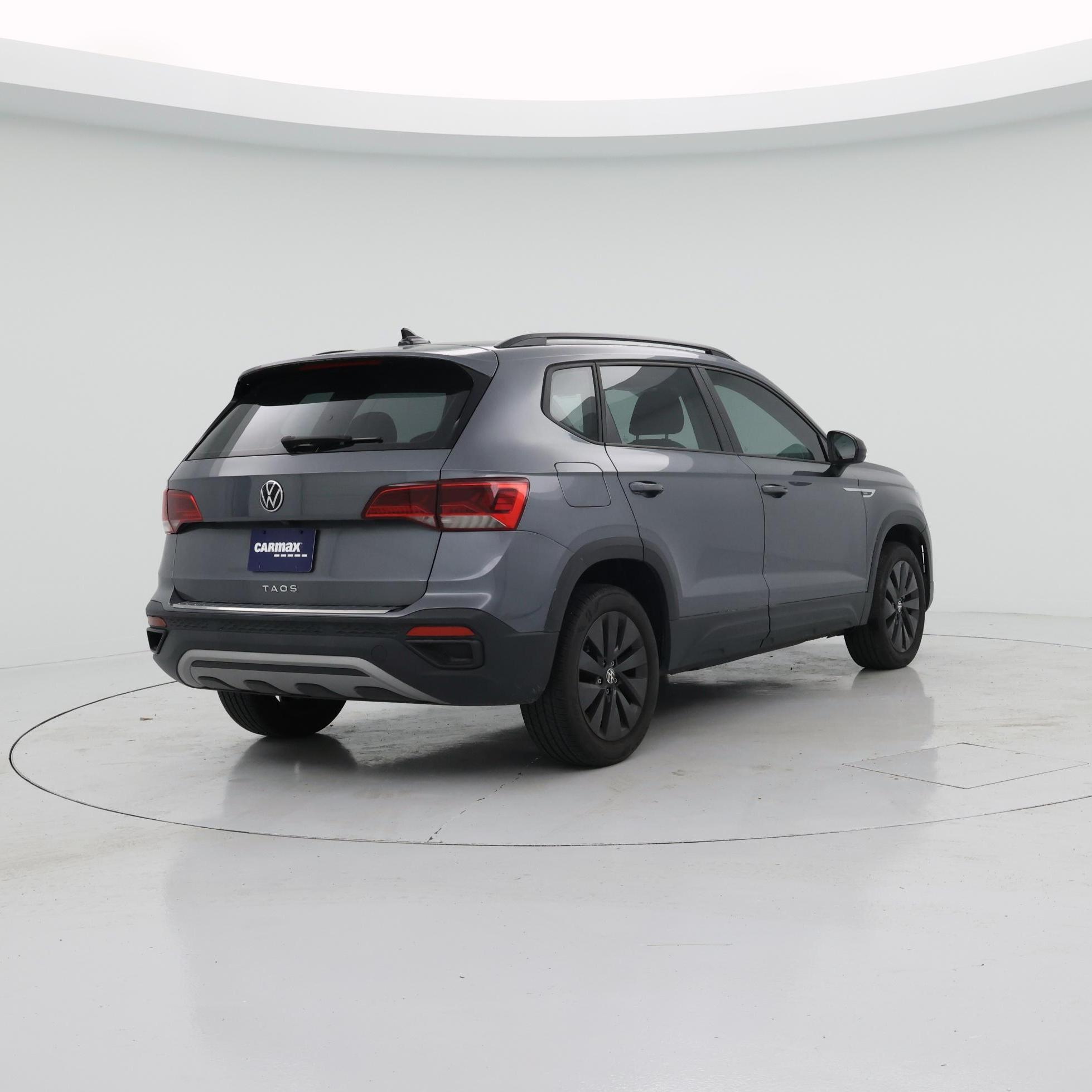 Thumbnail: 2023 Volkswagen Taos - 8