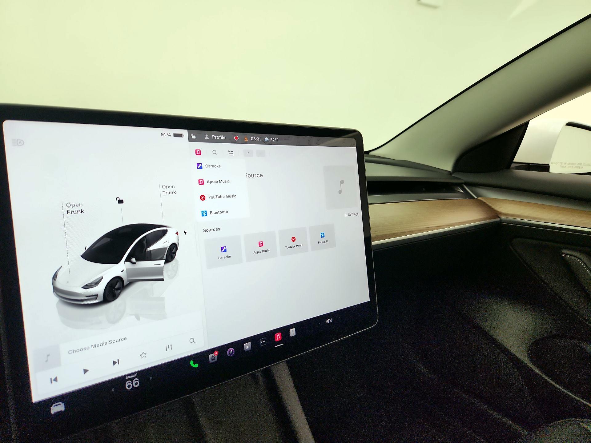 Thumbnail: 2023 Tesla Model 3 - 16