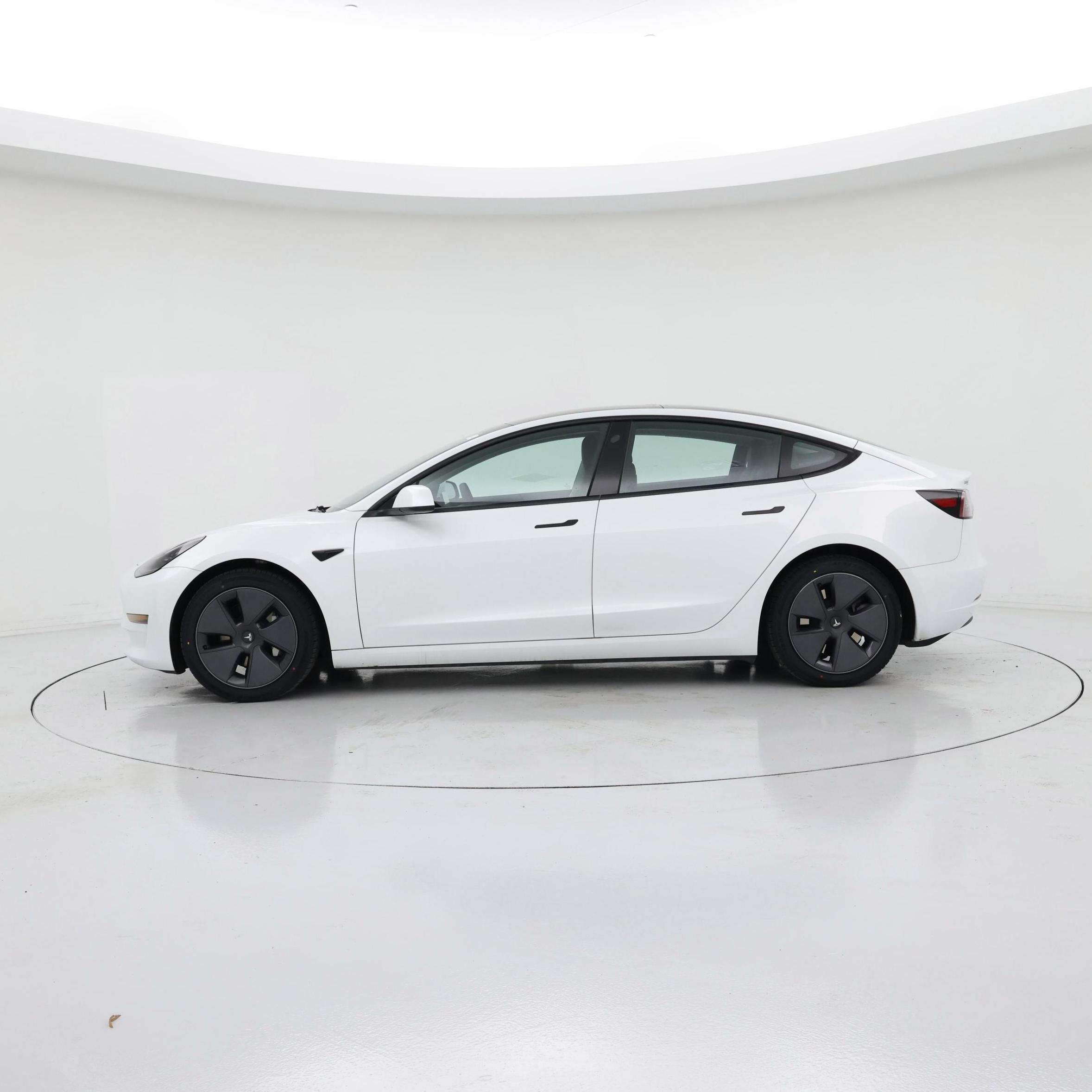 Thumbnail: 2023 Tesla Model 3 - 3