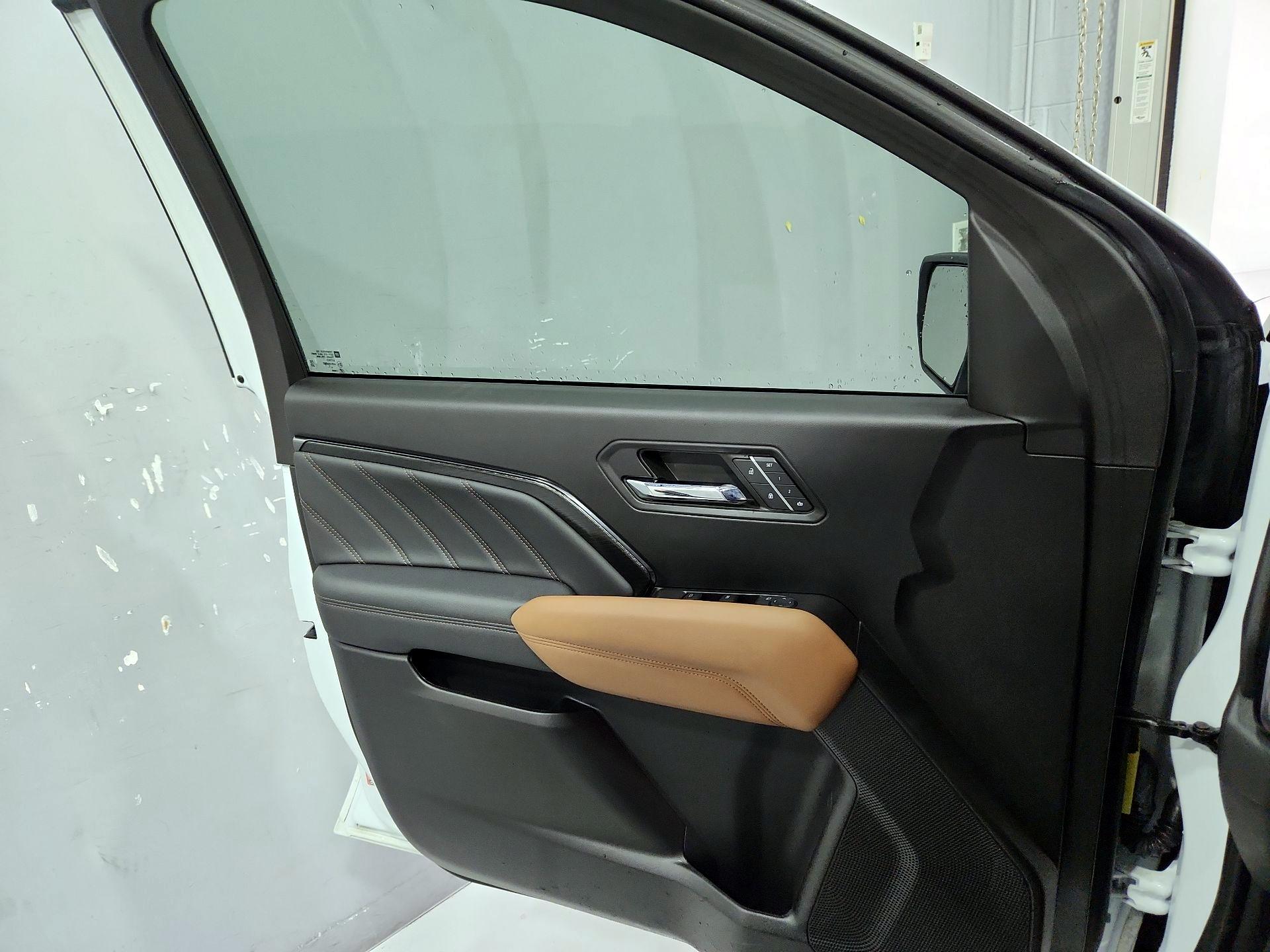 Thumbnail: 2024 GMC Canyon - 12