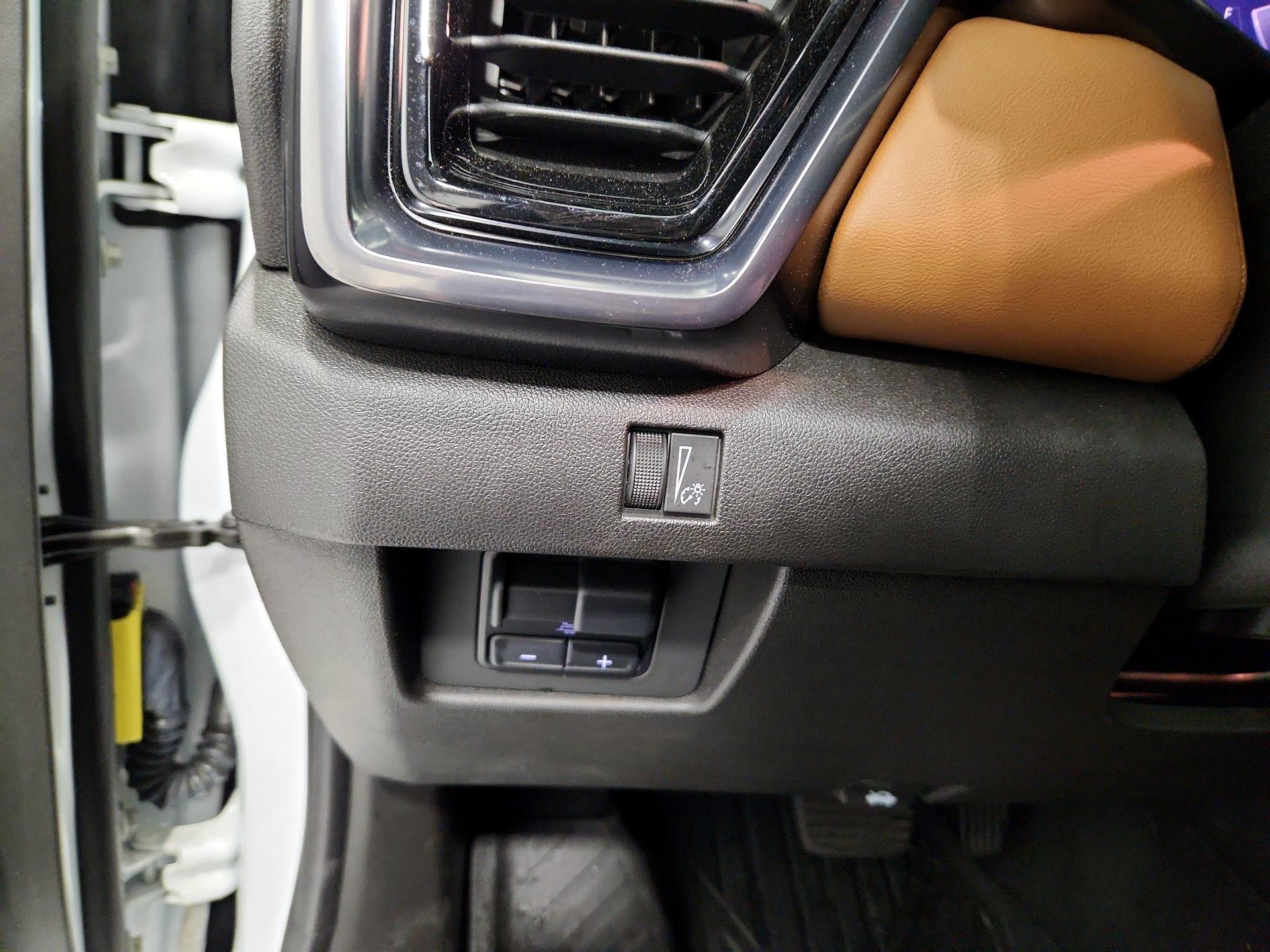 Thumbnail: 2024 GMC Canyon - 13