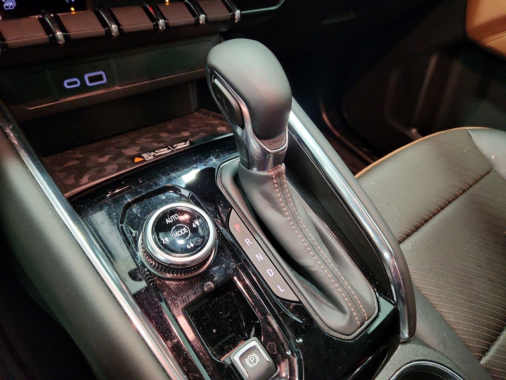 Thumbnail: 2024 GMC Canyon - 17