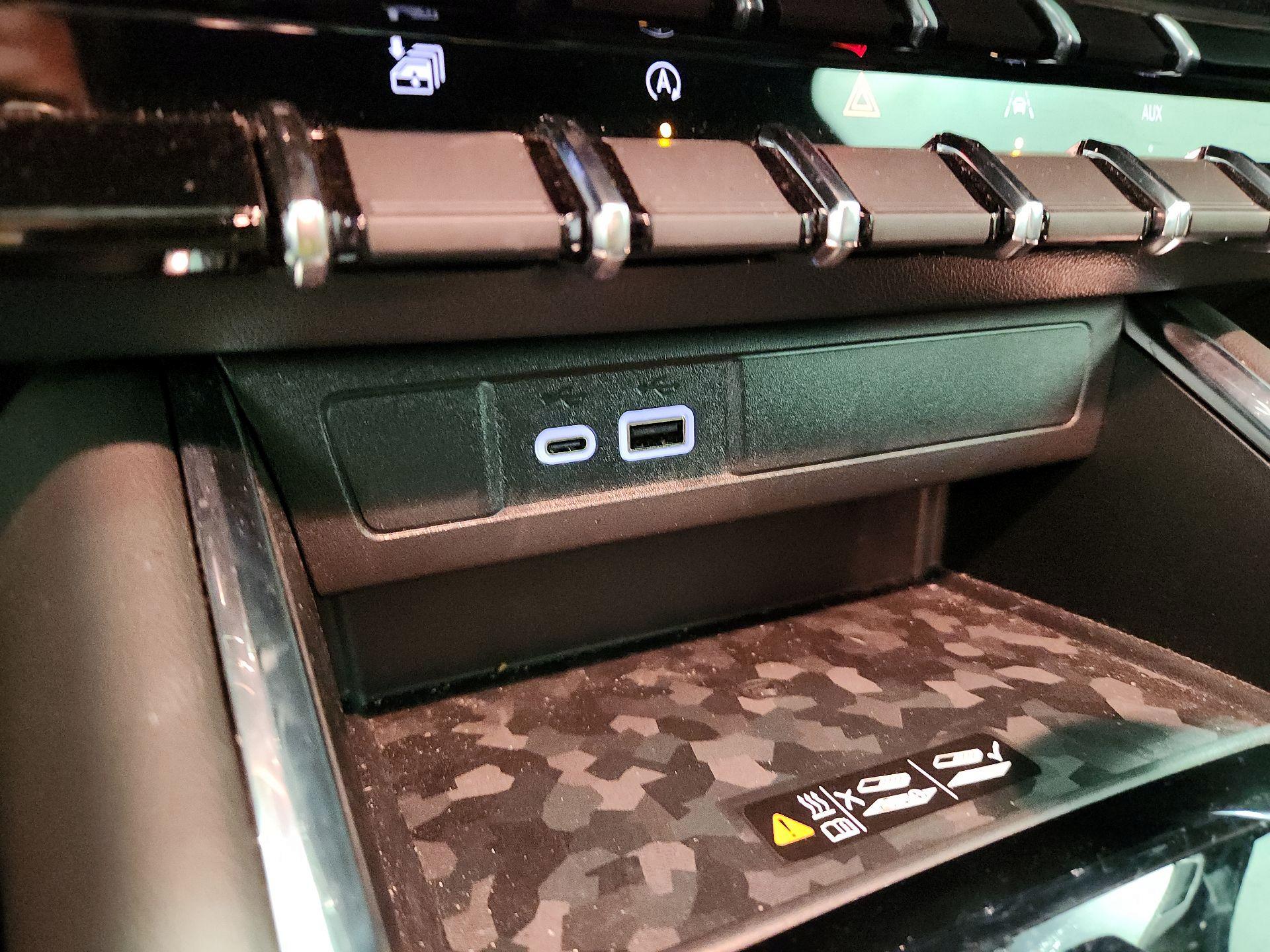 Thumbnail: 2024 GMC Canyon - 18