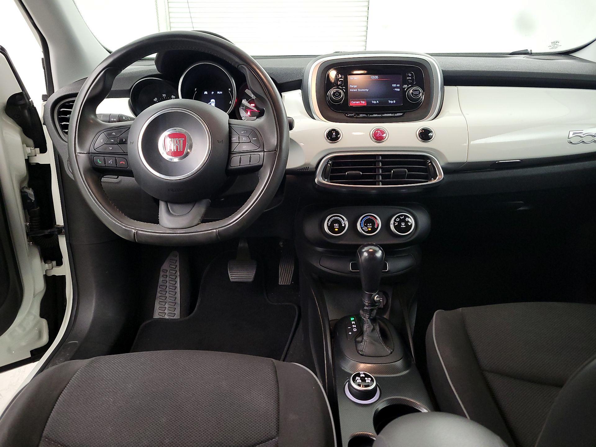 Thumbnail: 2016 Fiat 500X - 9