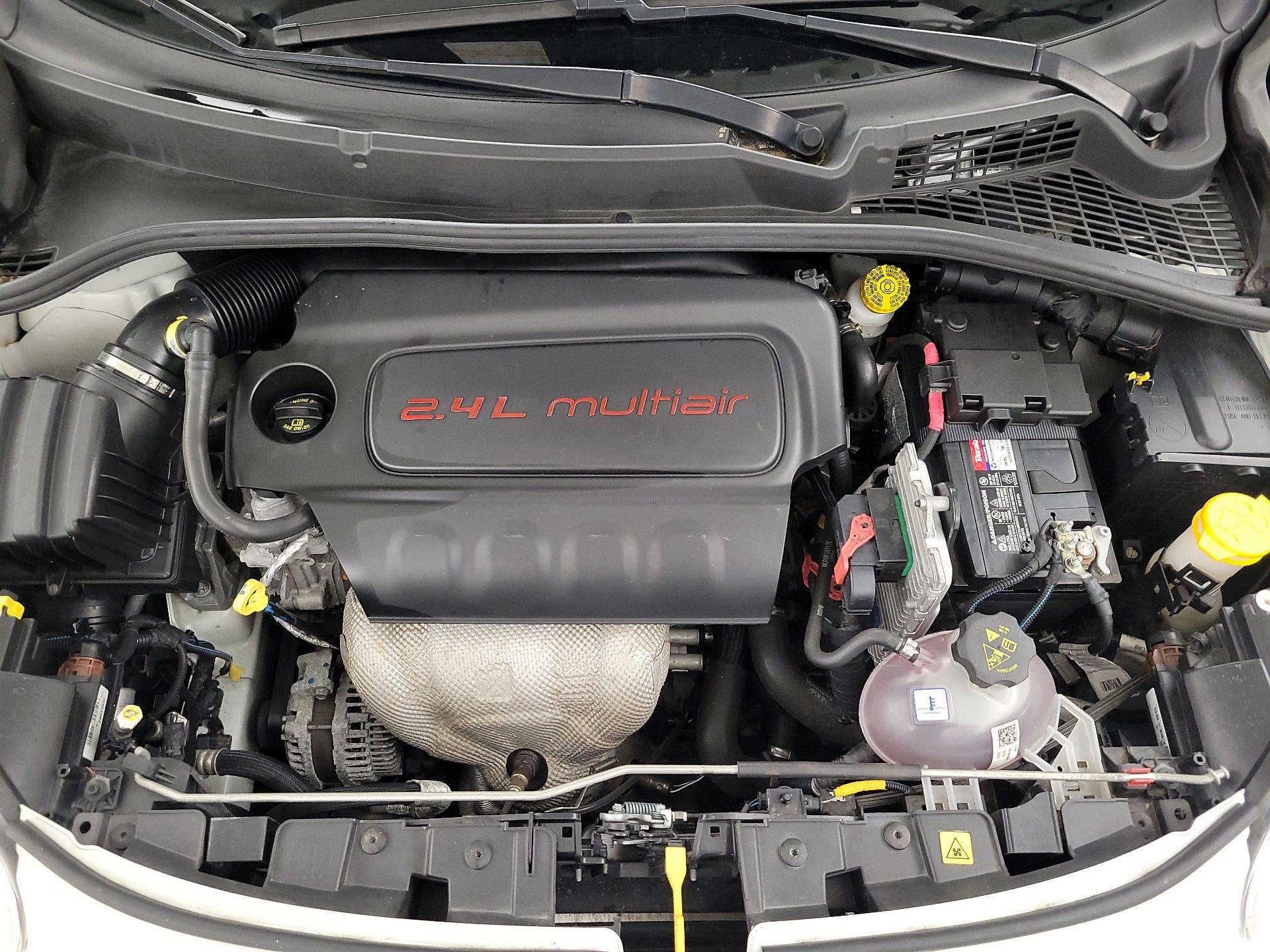 Thumbnail: 2016 Fiat 500X - 20