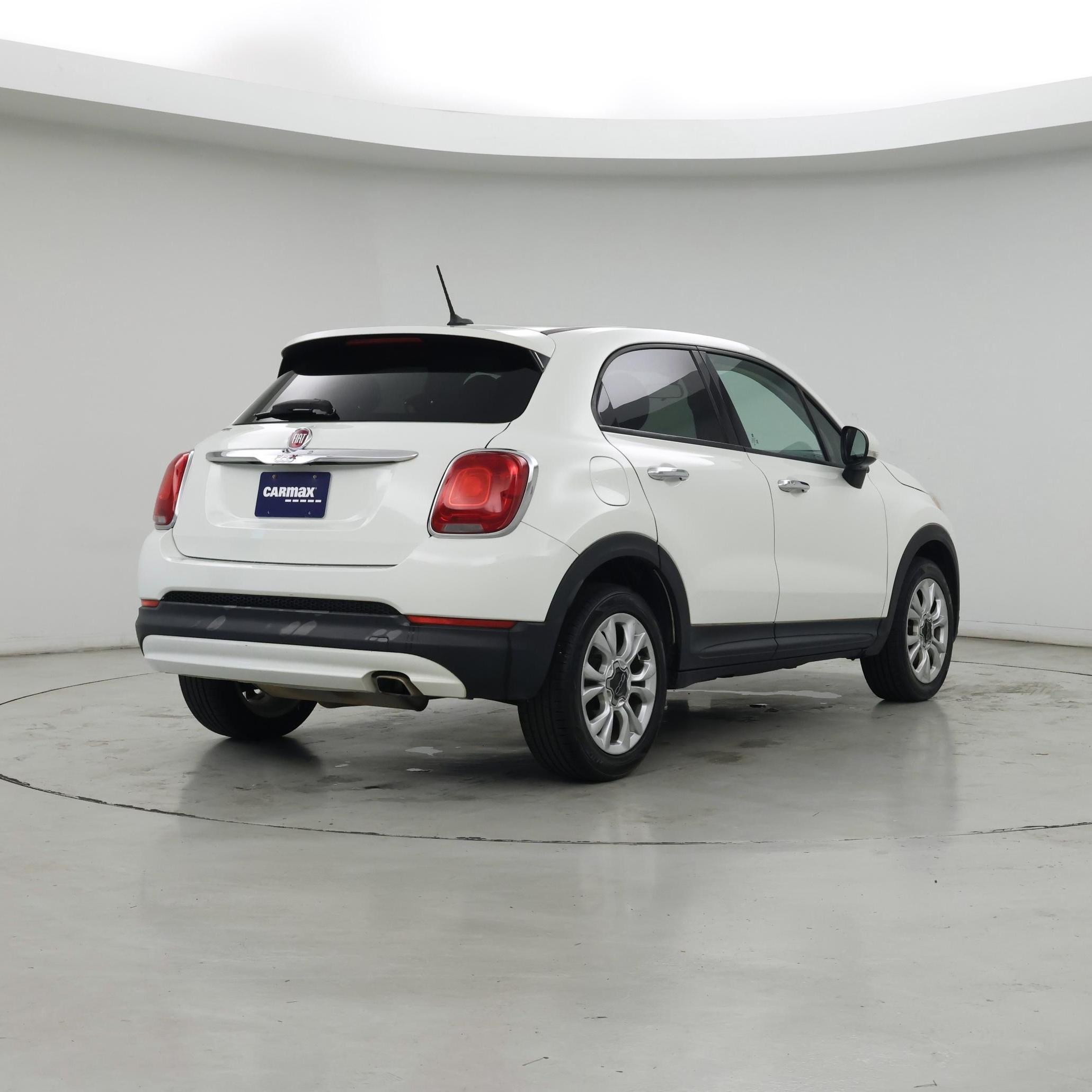 Thumbnail: 2016 Fiat 500X - 8