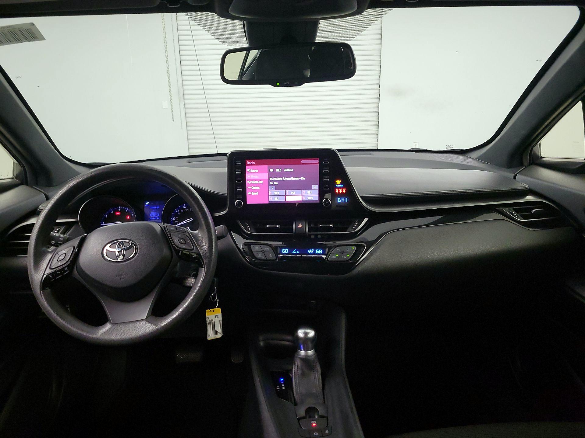 Thumbnail: 2019 Toyota C-HR - 9