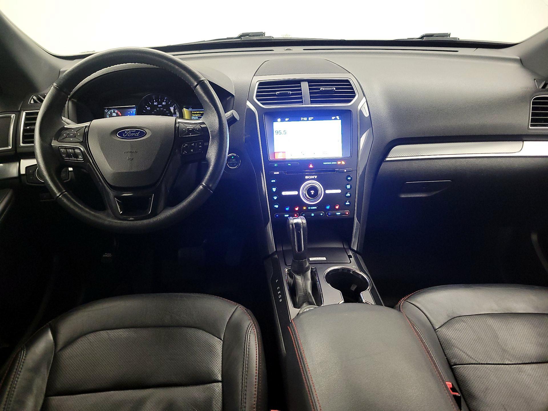 Thumbnail: 2018 Ford Explorer - 9