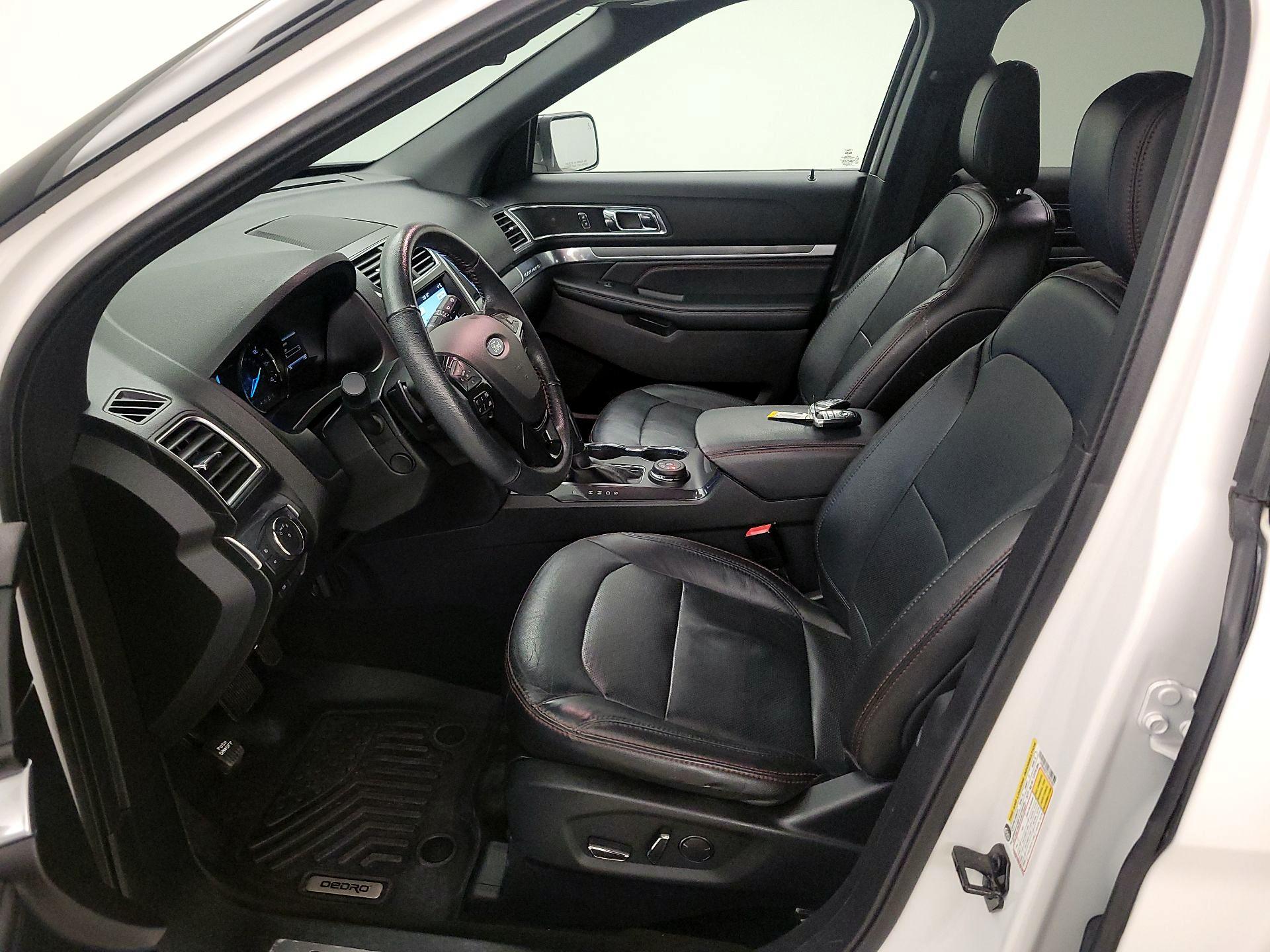 Thumbnail: 2018 Ford Explorer - 11