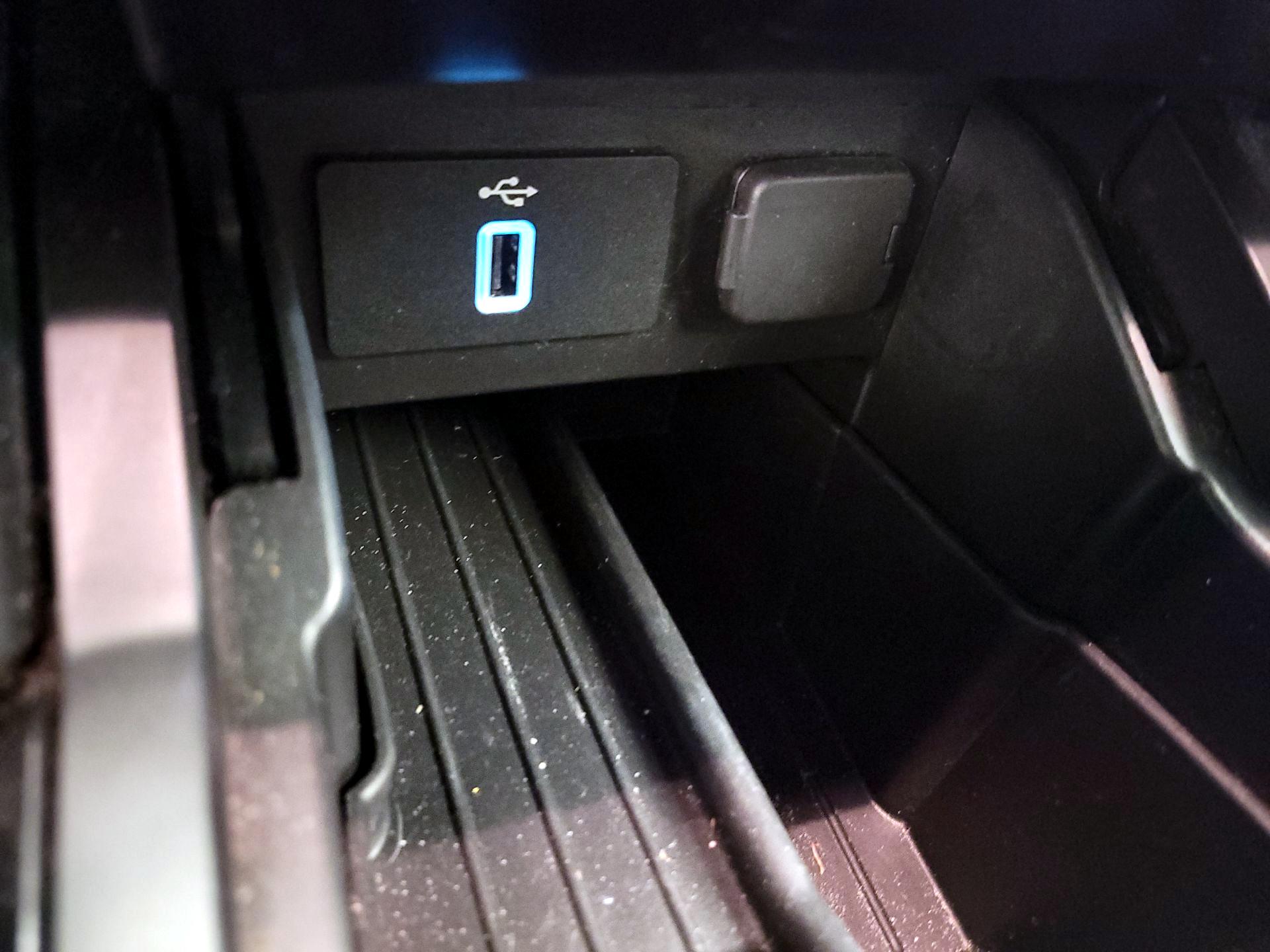 Thumbnail: 2018 Ford Explorer - 19