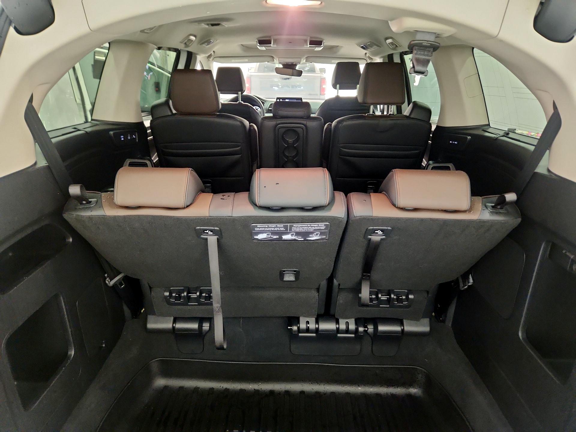 Thumbnail: 2025 Honda Odyssey - 20