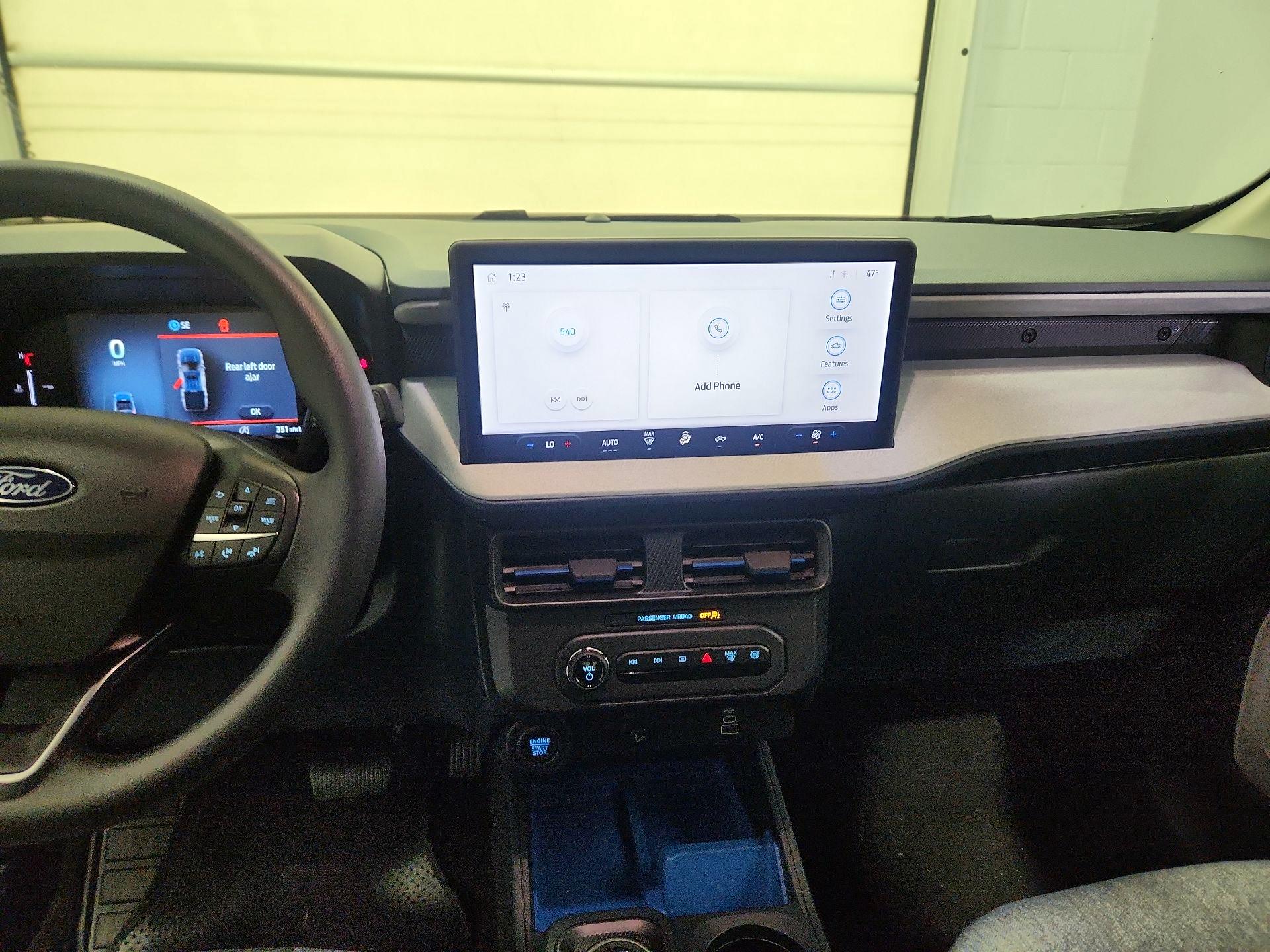 Thumbnail: 2025 Ford Maverick - 9