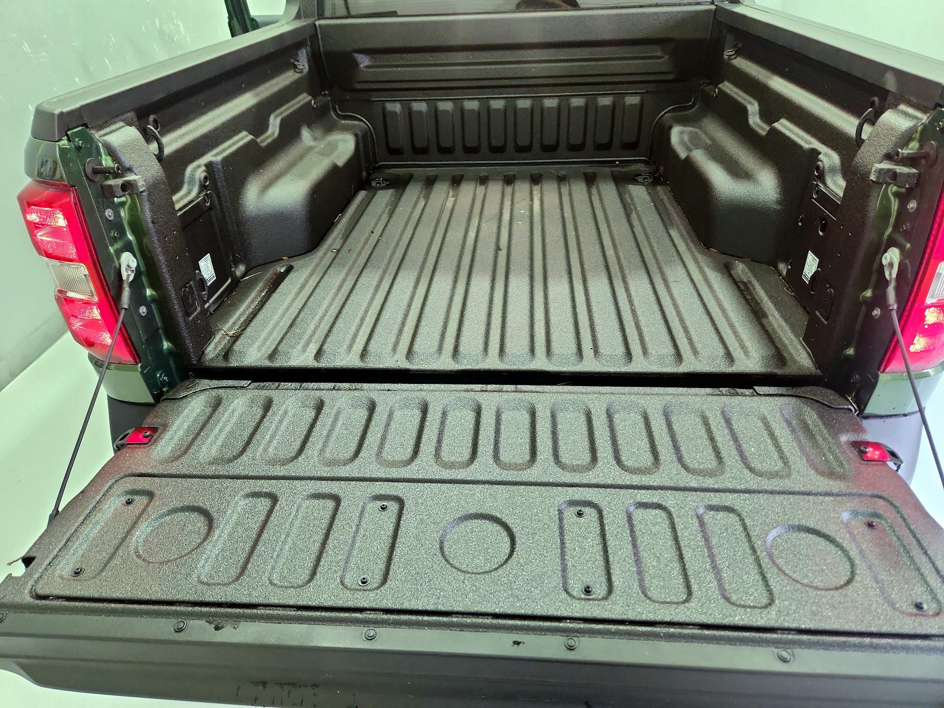 Thumbnail: 2025 Ford Maverick - 20