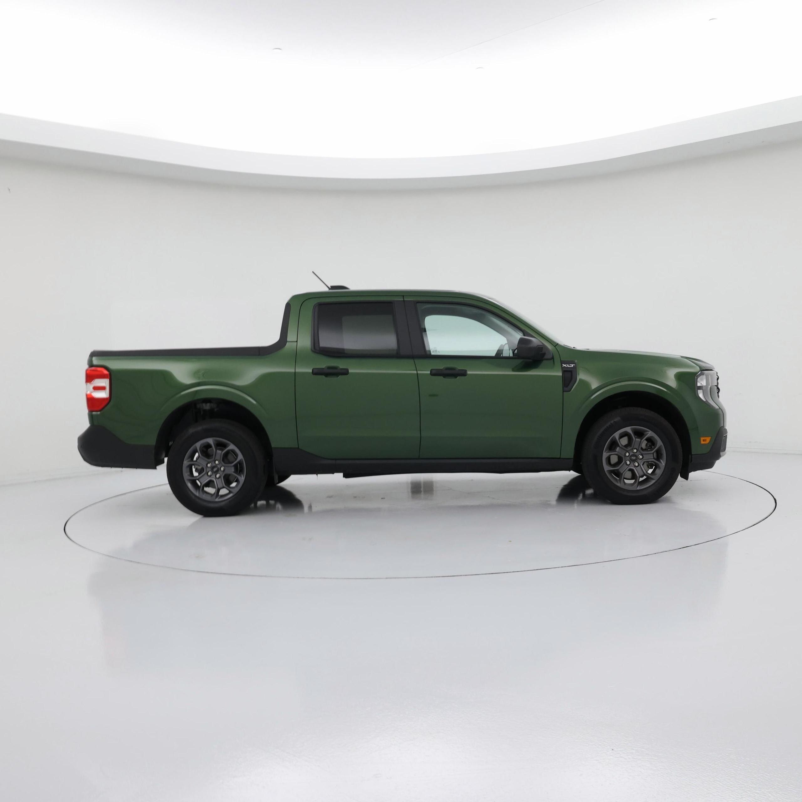 Thumbnail: 2025 Ford Maverick - 7