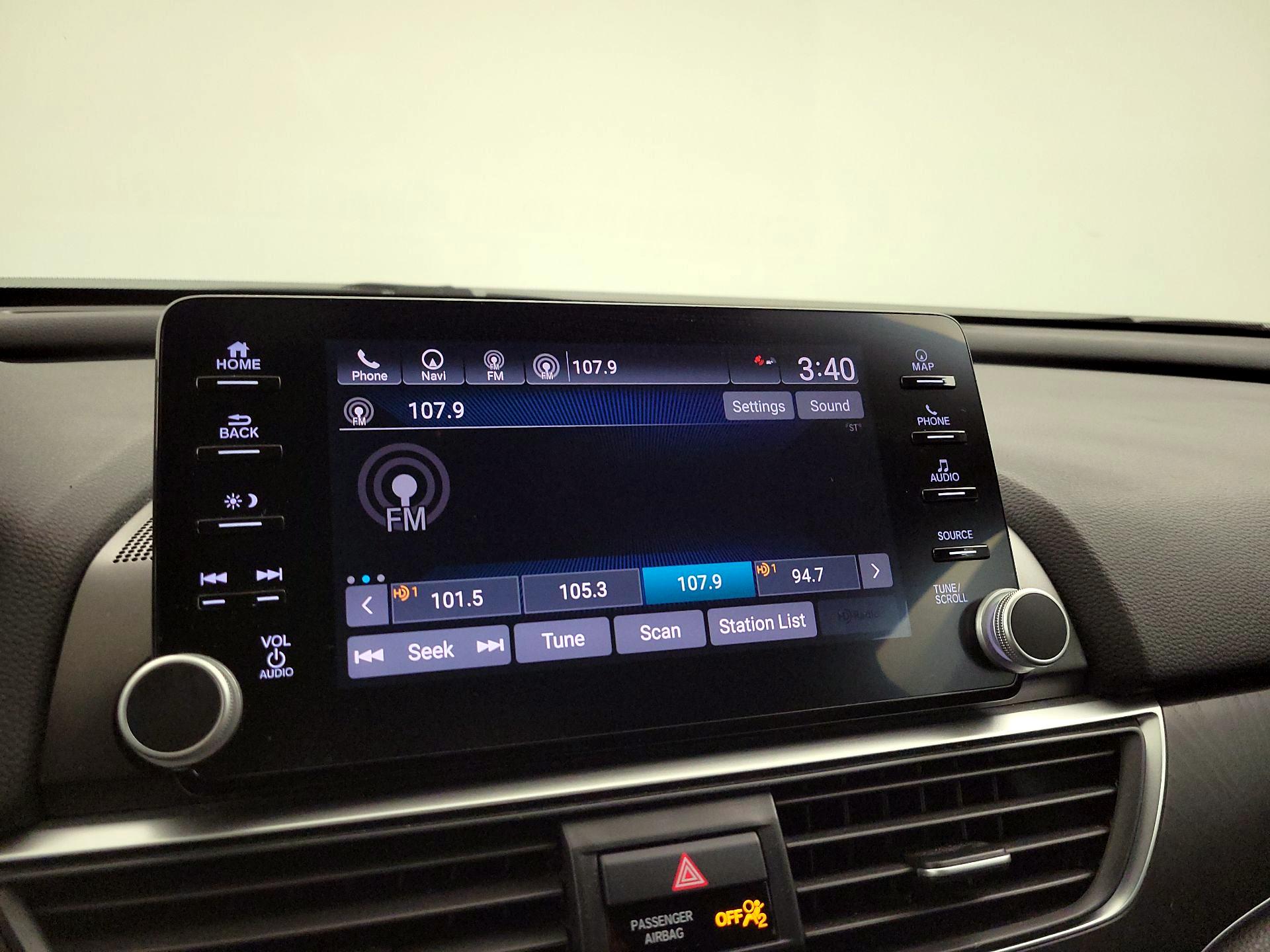 Thumbnail: 2018 Honda Accord - 16