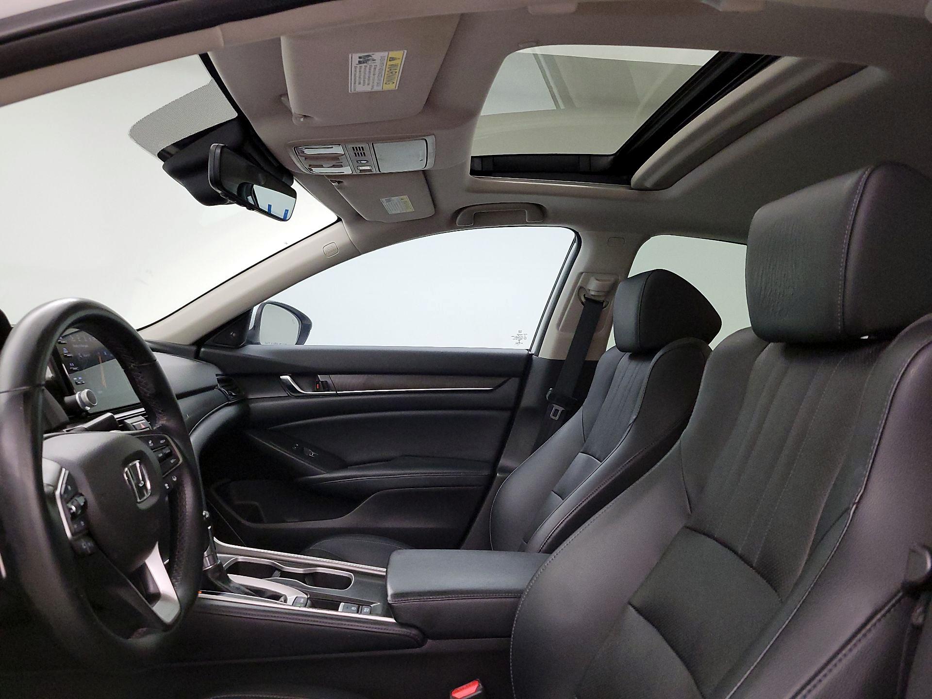 Thumbnail: 2018 Honda Accord - 20