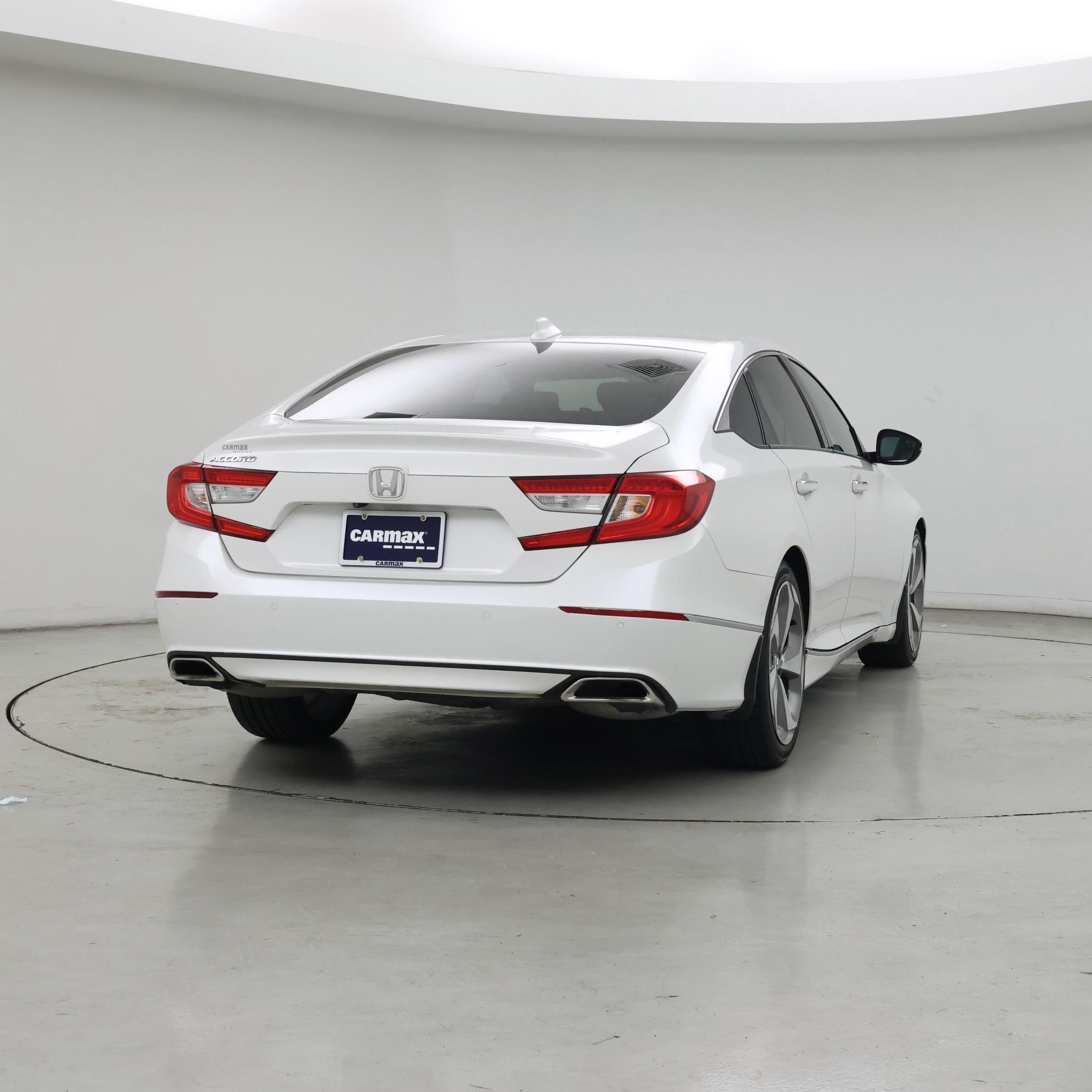 Thumbnail: 2018 Honda Accord - 6