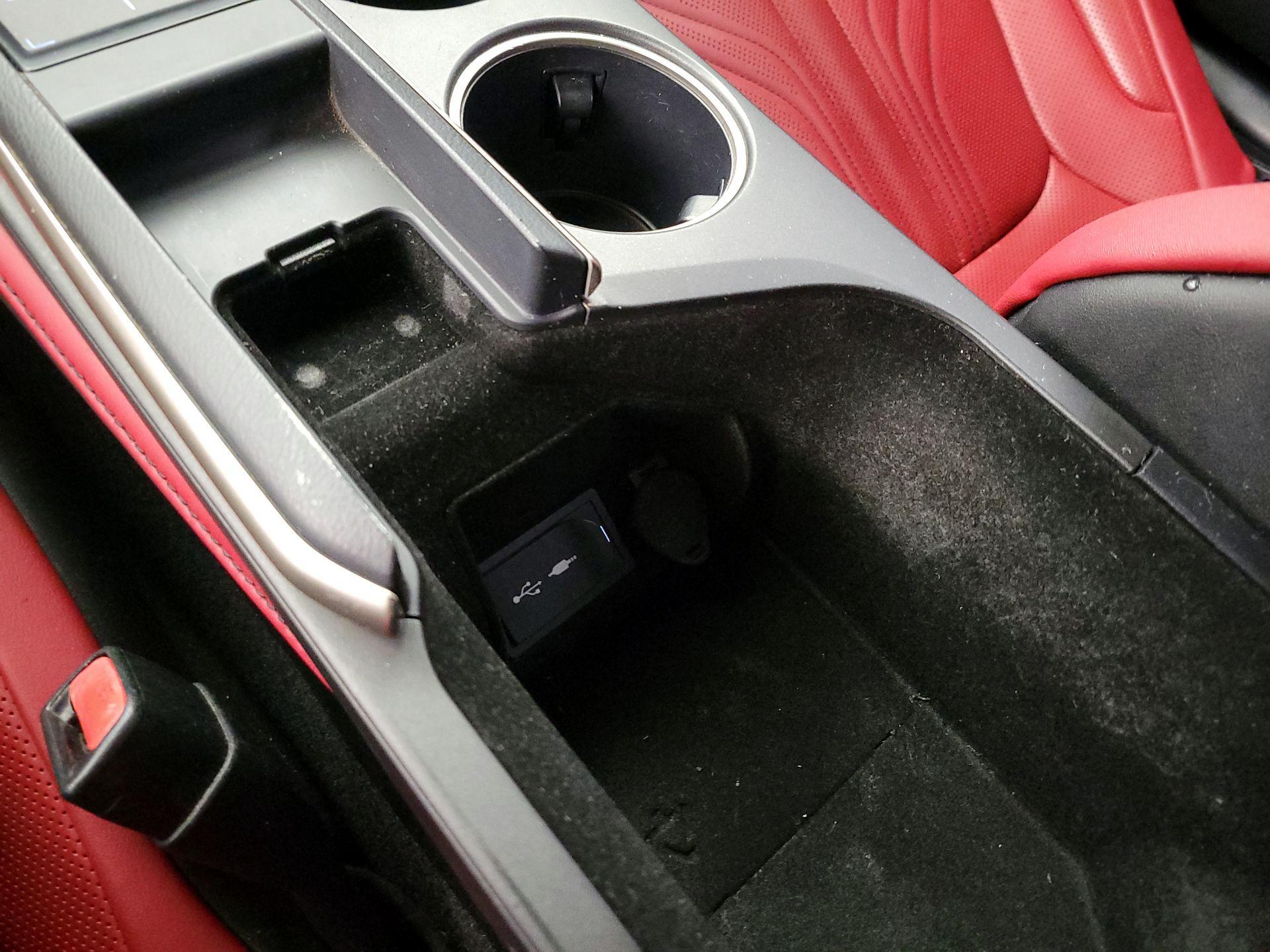 Thumbnail: 2015 Lexus RC - 19