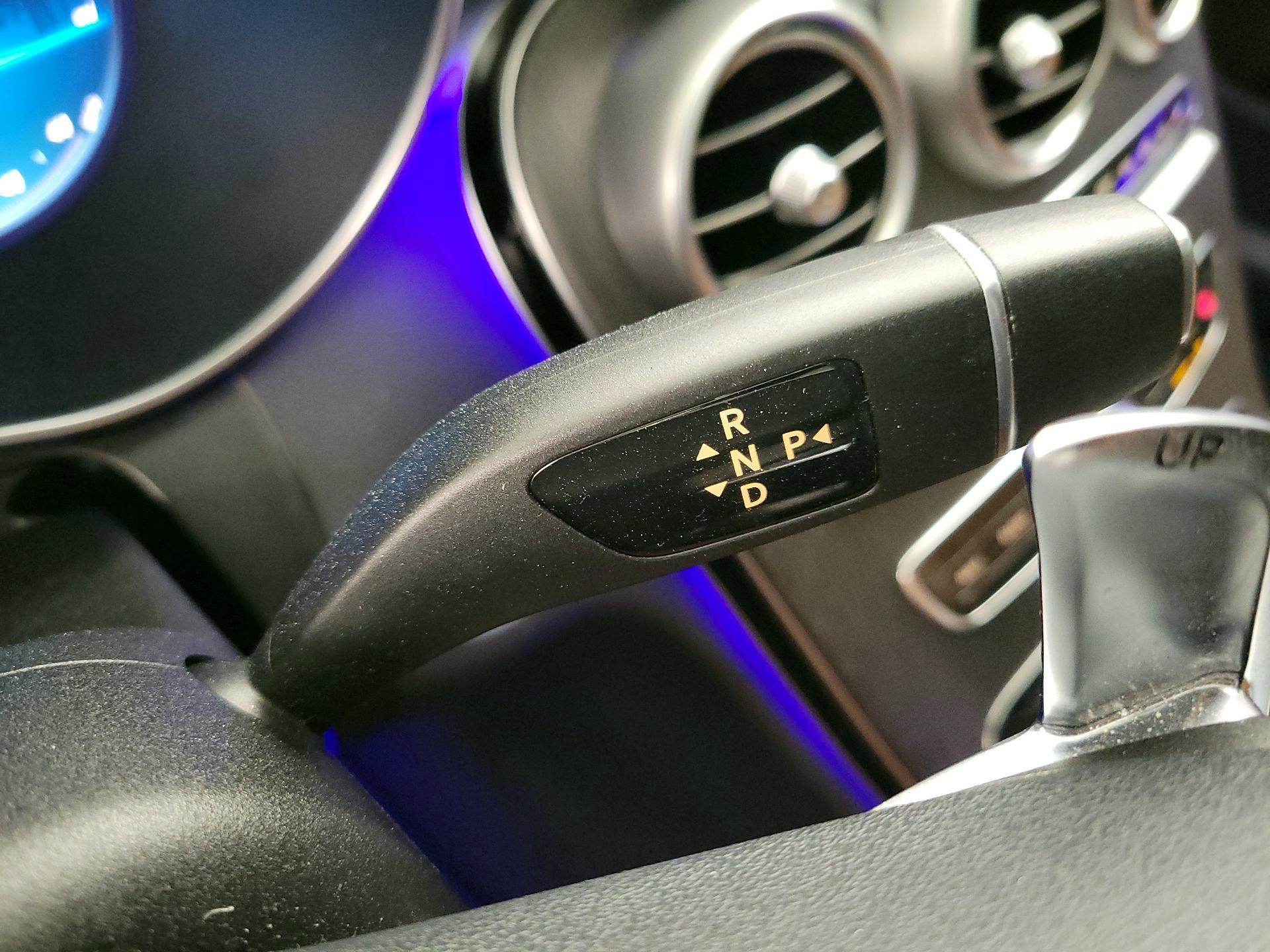Thumbnail: 2019 Mercedes-Benz C-Class - 18