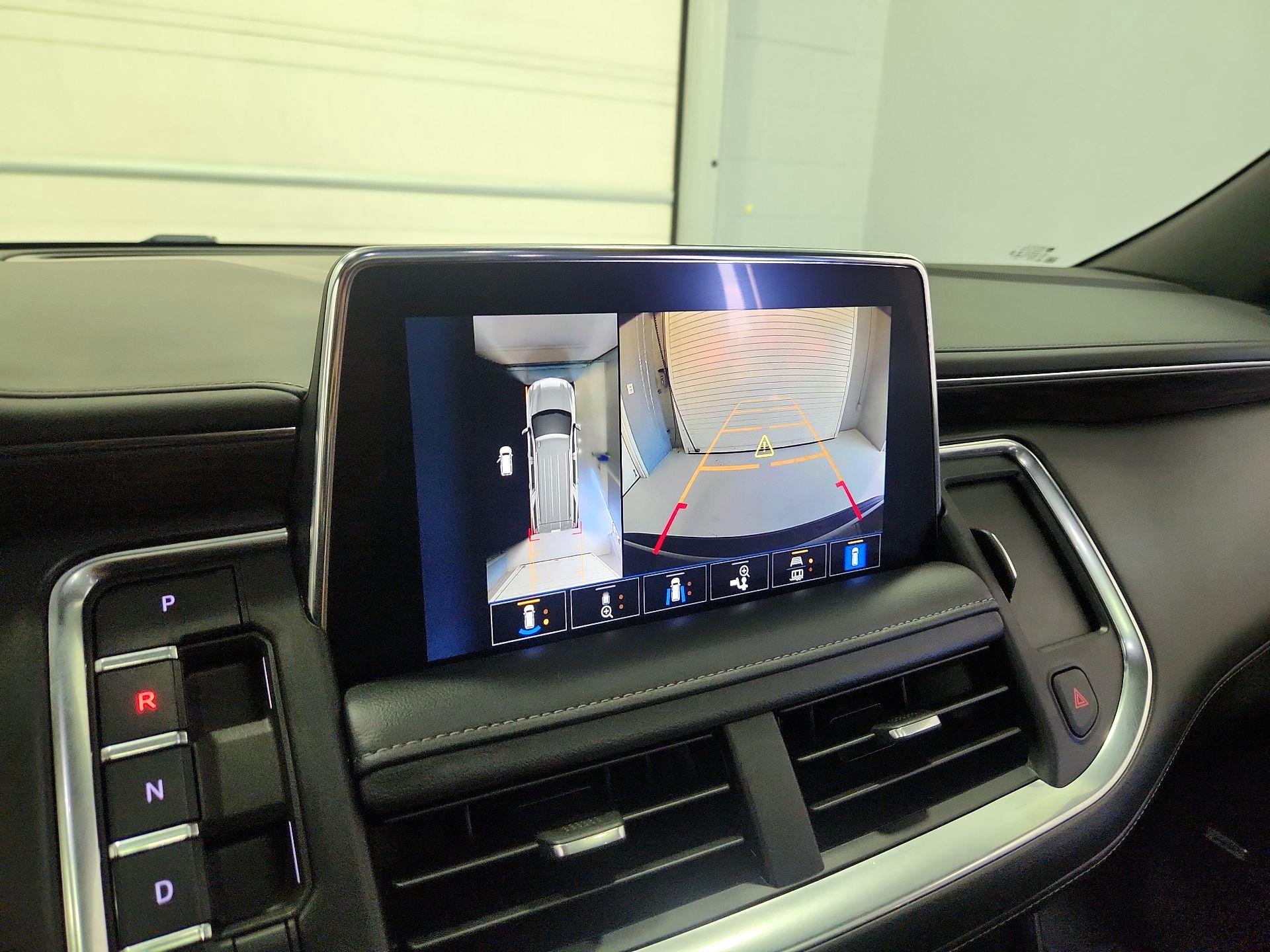 Thumbnail: 2022 Chevrolet Tahoe - 15