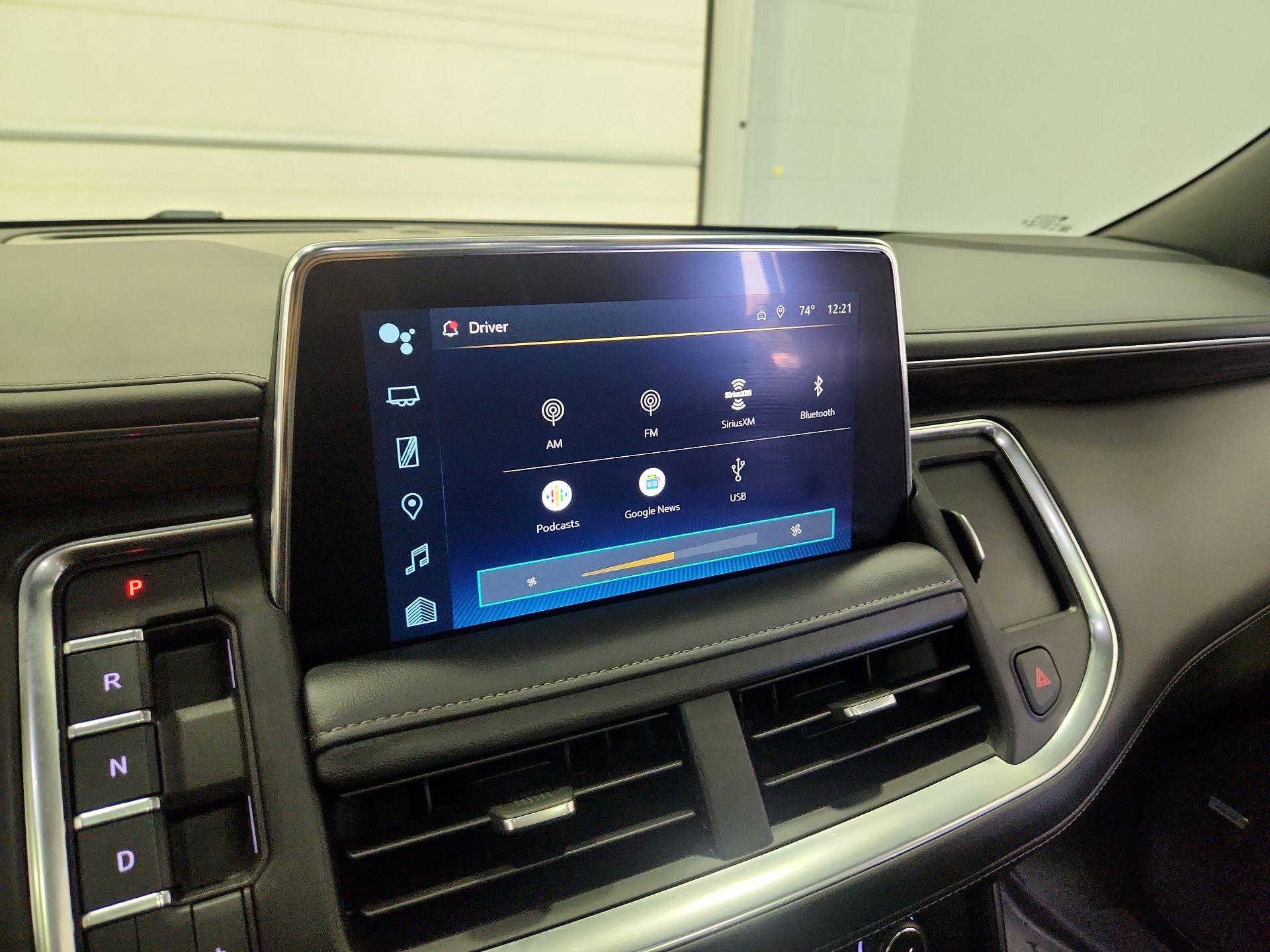 Thumbnail: 2022 Chevrolet Tahoe - 16