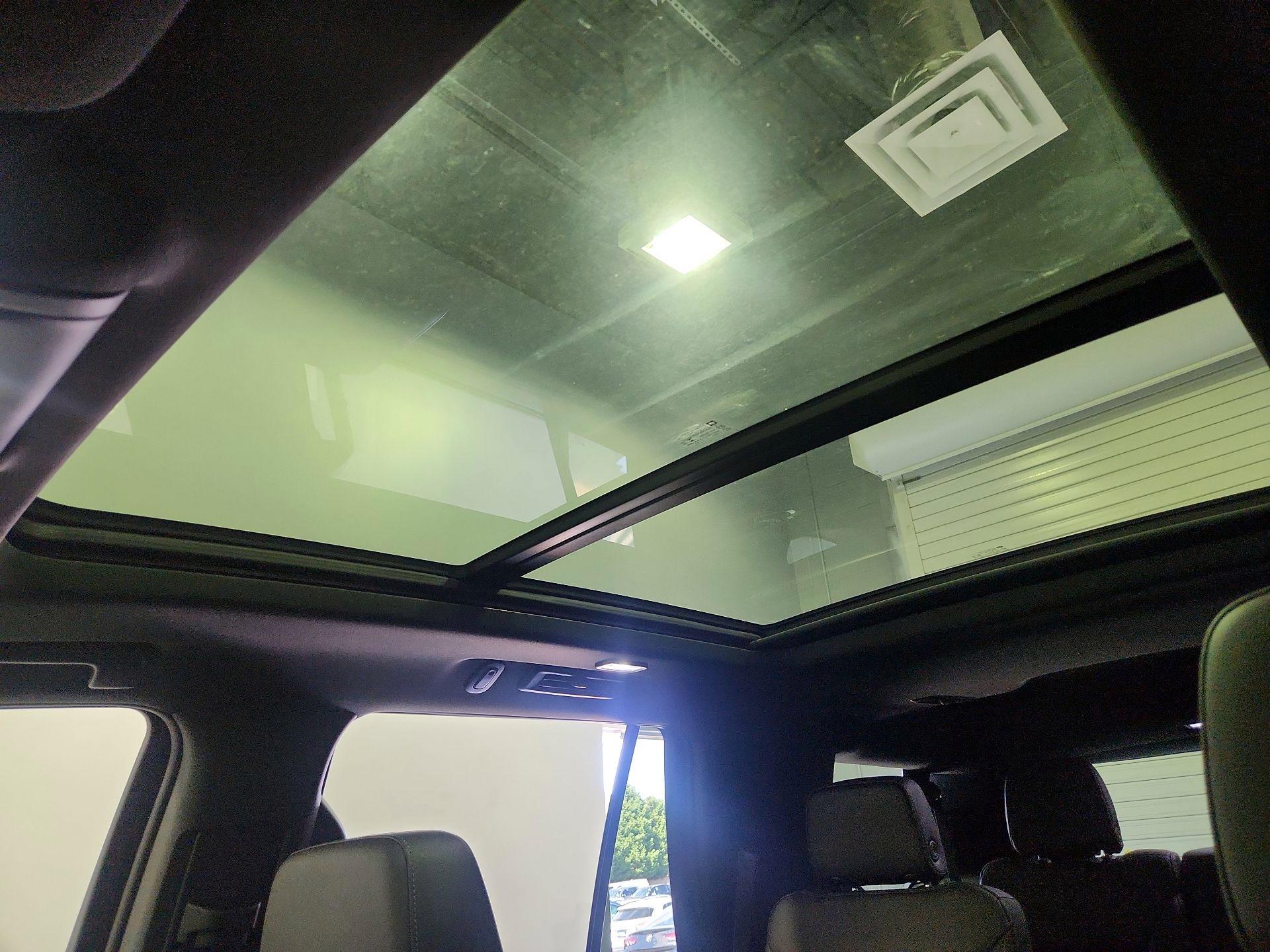 Thumbnail: 2022 Chevrolet Tahoe - 20