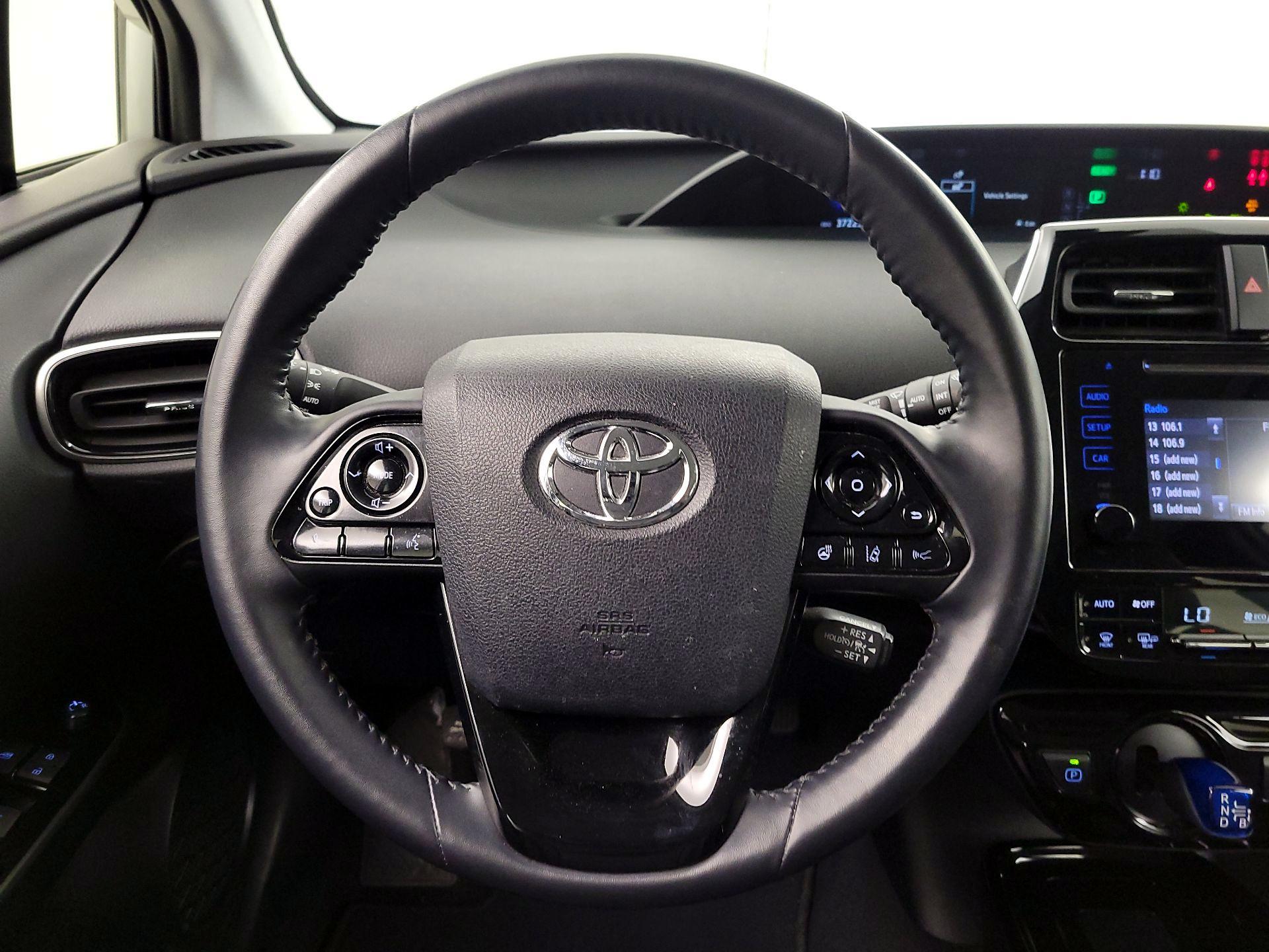 Thumbnail: 2019 Toyota Prius - 10