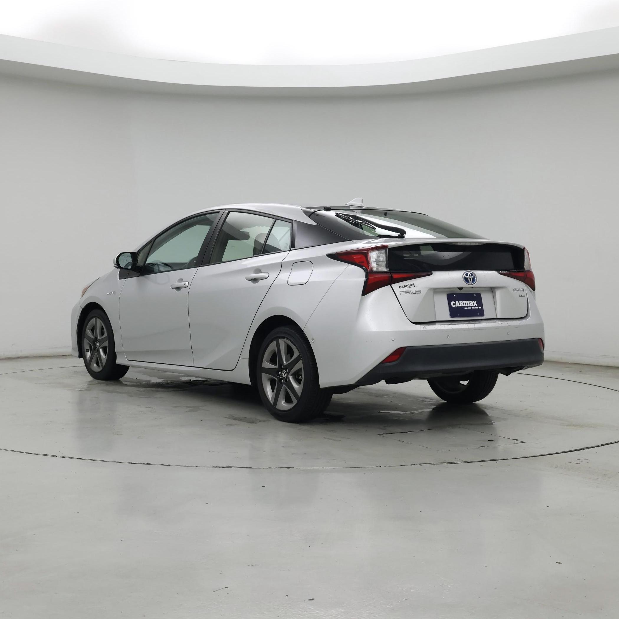 Thumbnail: 2019 Toyota Prius - 2