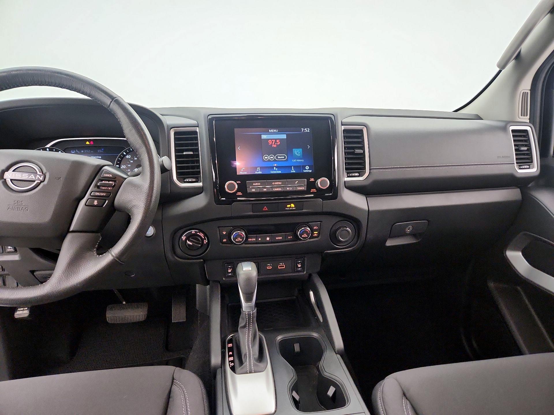 Thumbnail: 2022 Nissan Frontier - 9