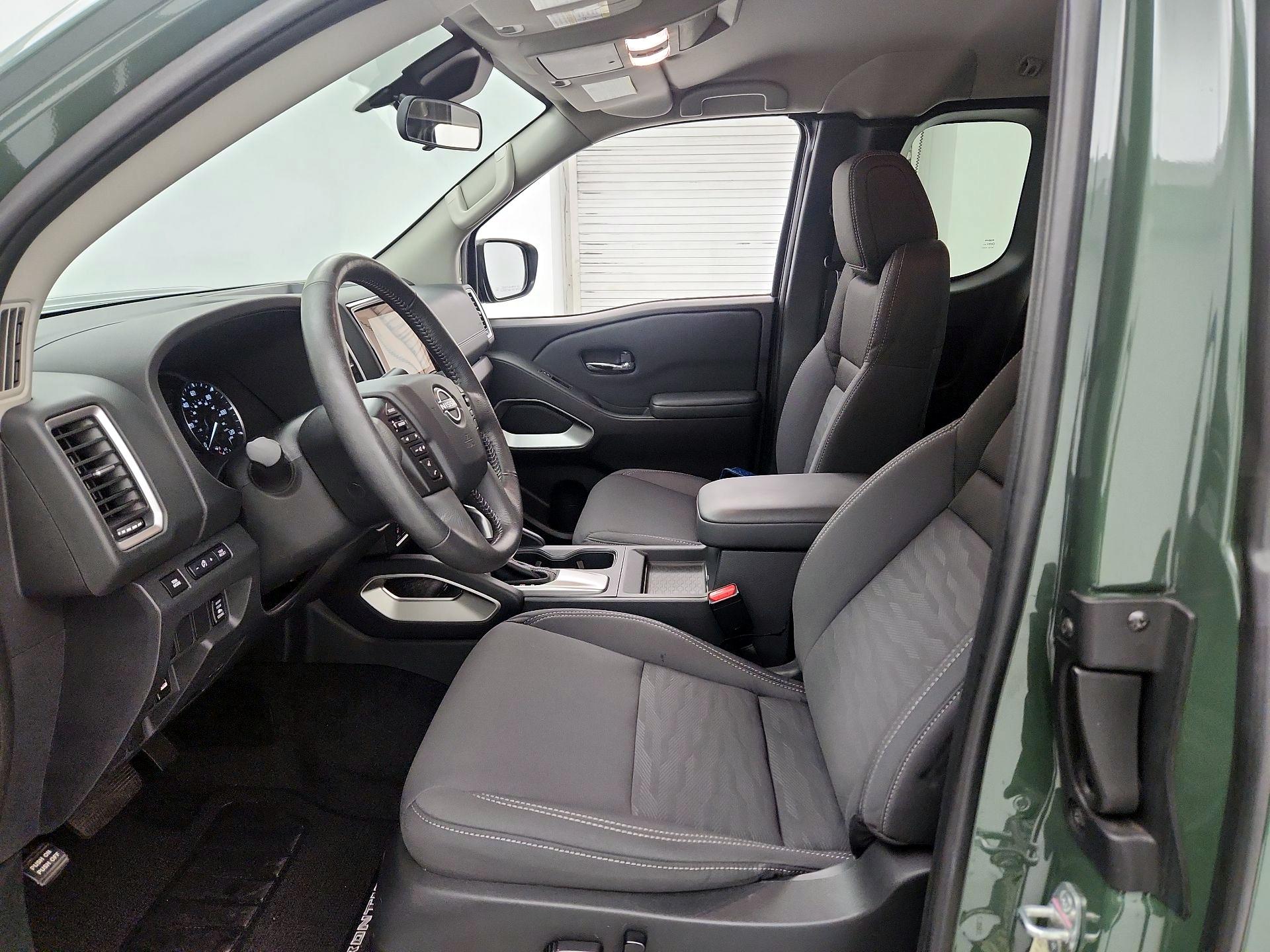 Thumbnail: 2022 Nissan Frontier - 11