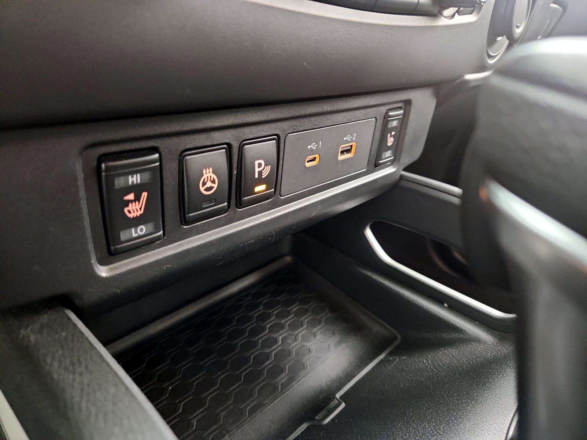 Thumbnail: 2022 Nissan Frontier - 18