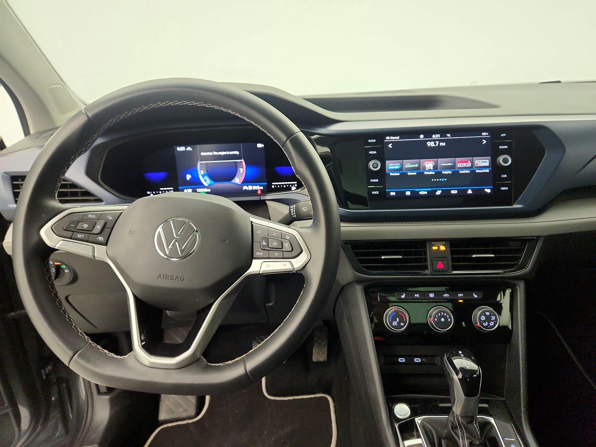 Thumbnail: 2023 Volkswagen Taos - 9